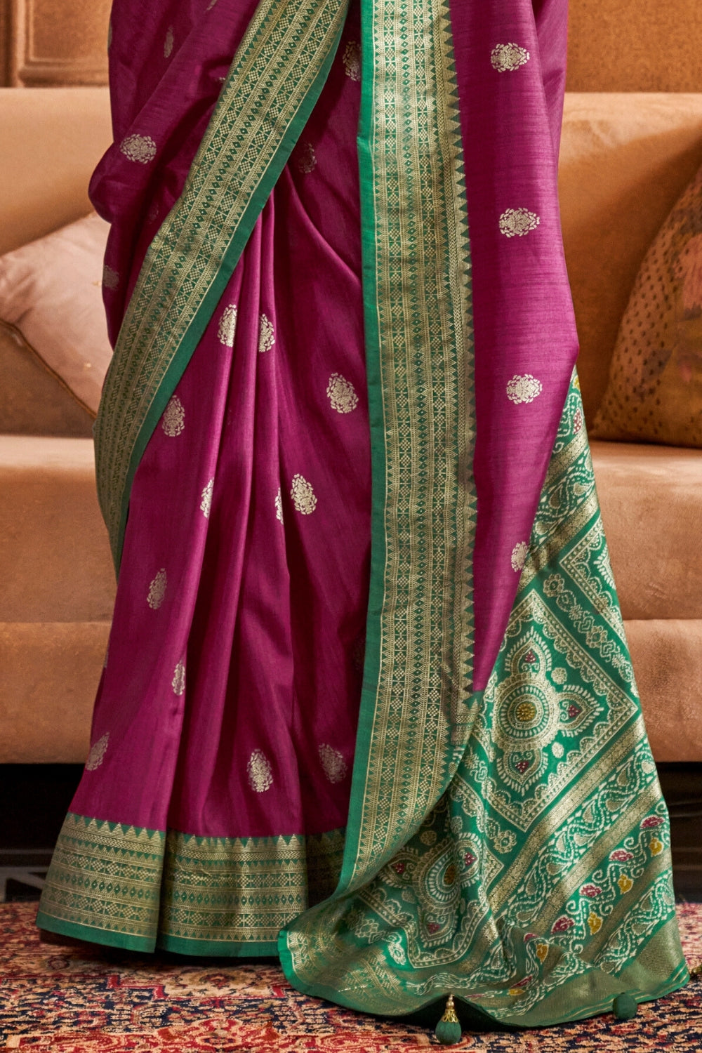 Wine PURE PATOLA Saree