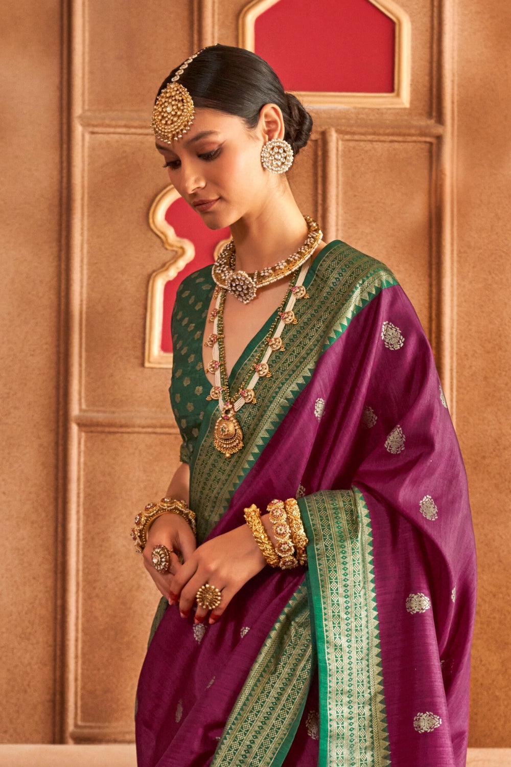 Wine PURE PATOLA Saree