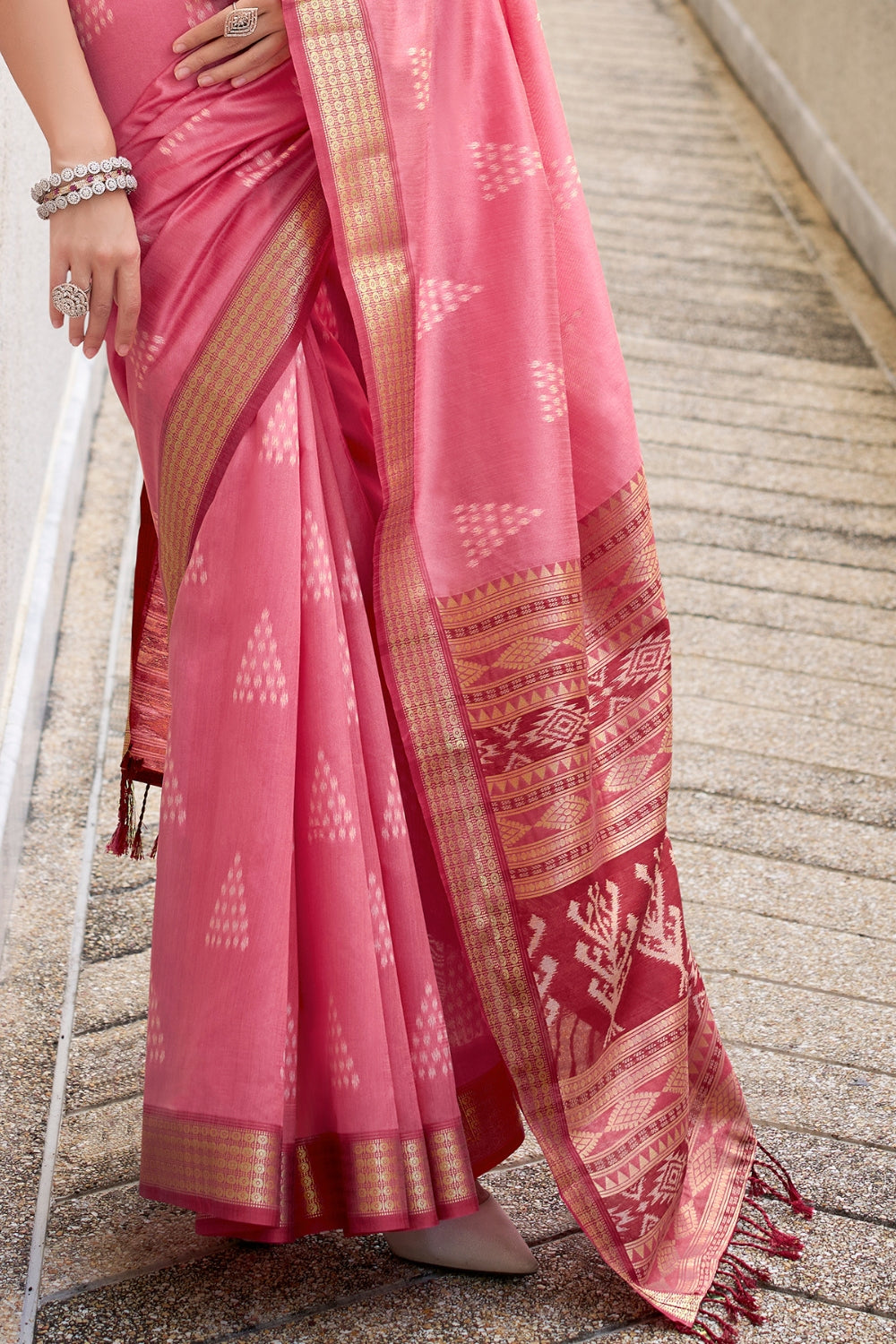 Peach Pink Rayon Silk With Ikkat Weaving Saree