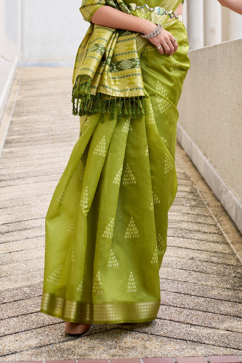 Mehendi Green Rayon Silk With Ikkat Weaving Saree