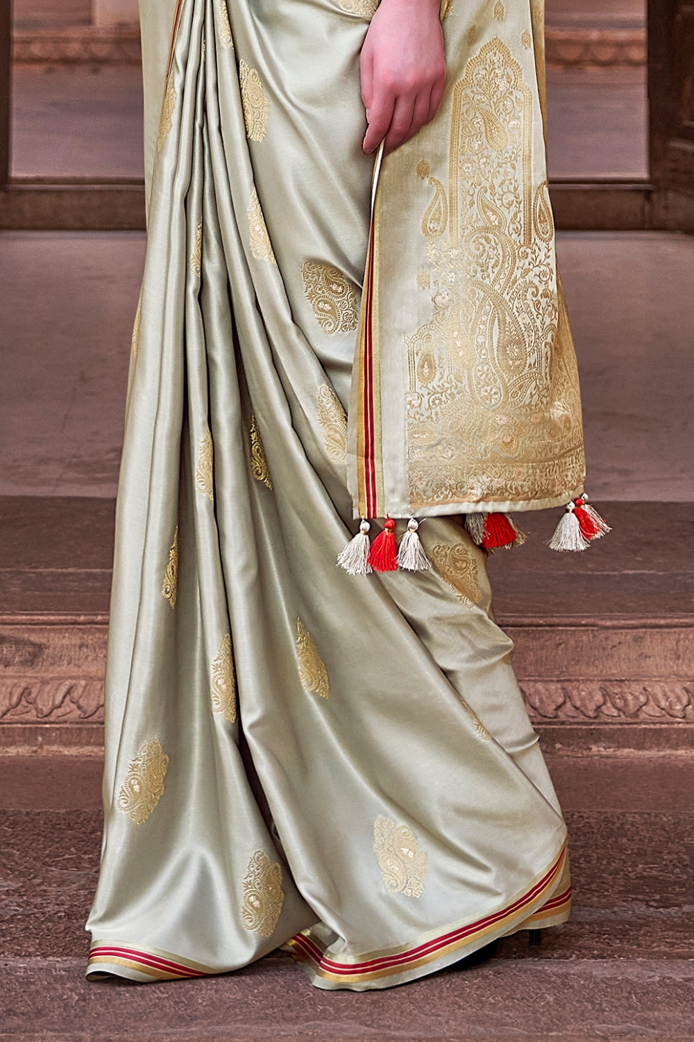 Grey Pure Sattin With Zari Weaving & Contrast Blouse Saree