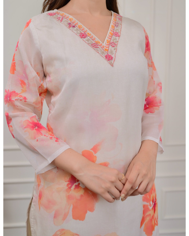 Off White Women Embroidered Premium Organza kurta set