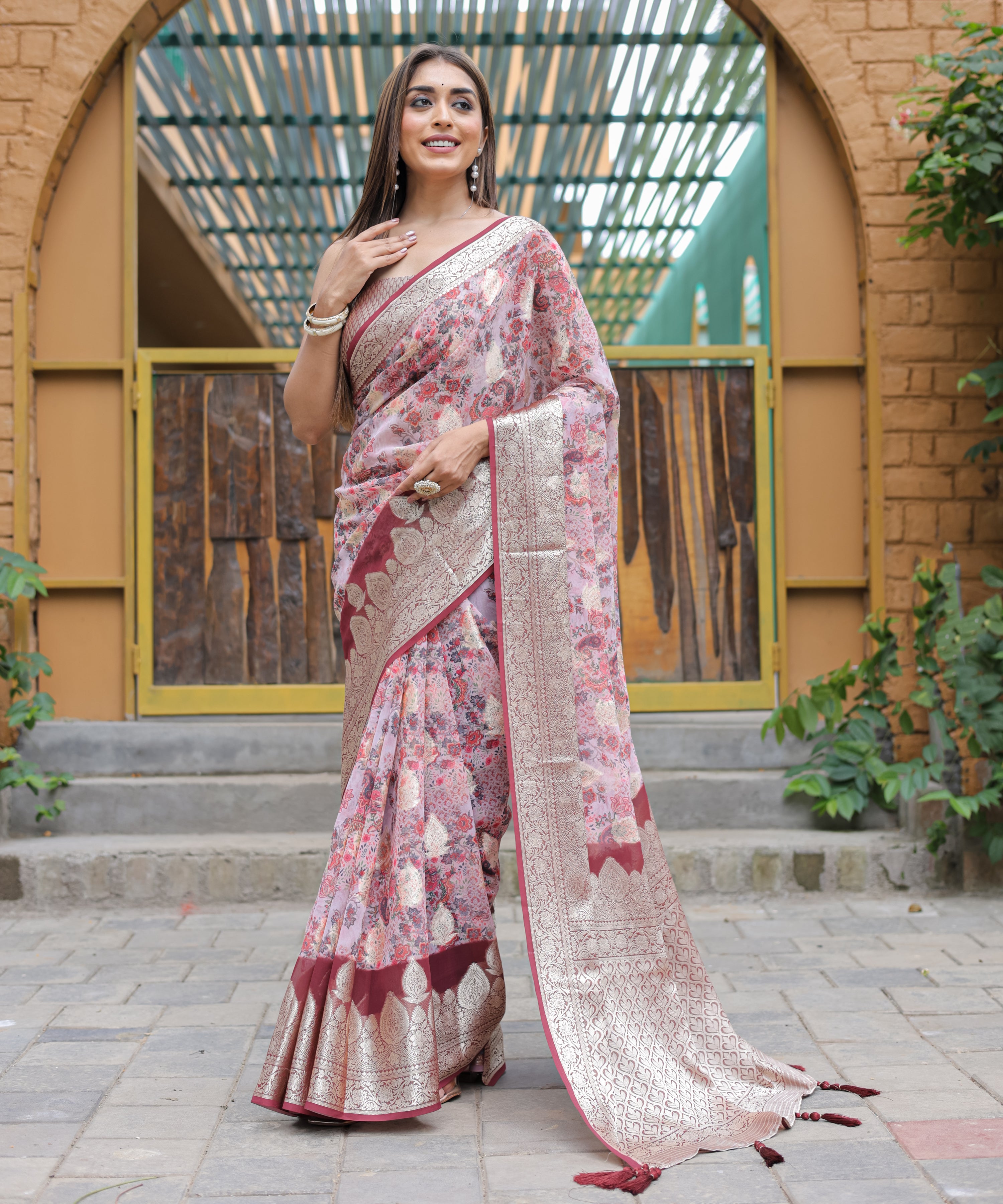 Pink Georgette Saree With Georgette Blouse