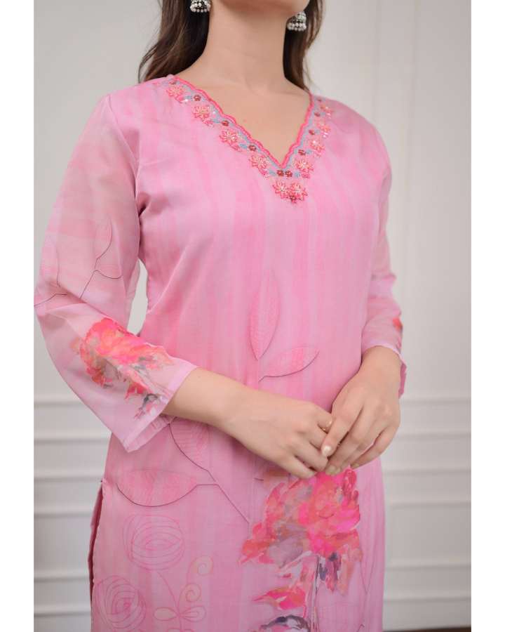 Light Pink Women Embroidered Premium Organza kurta set