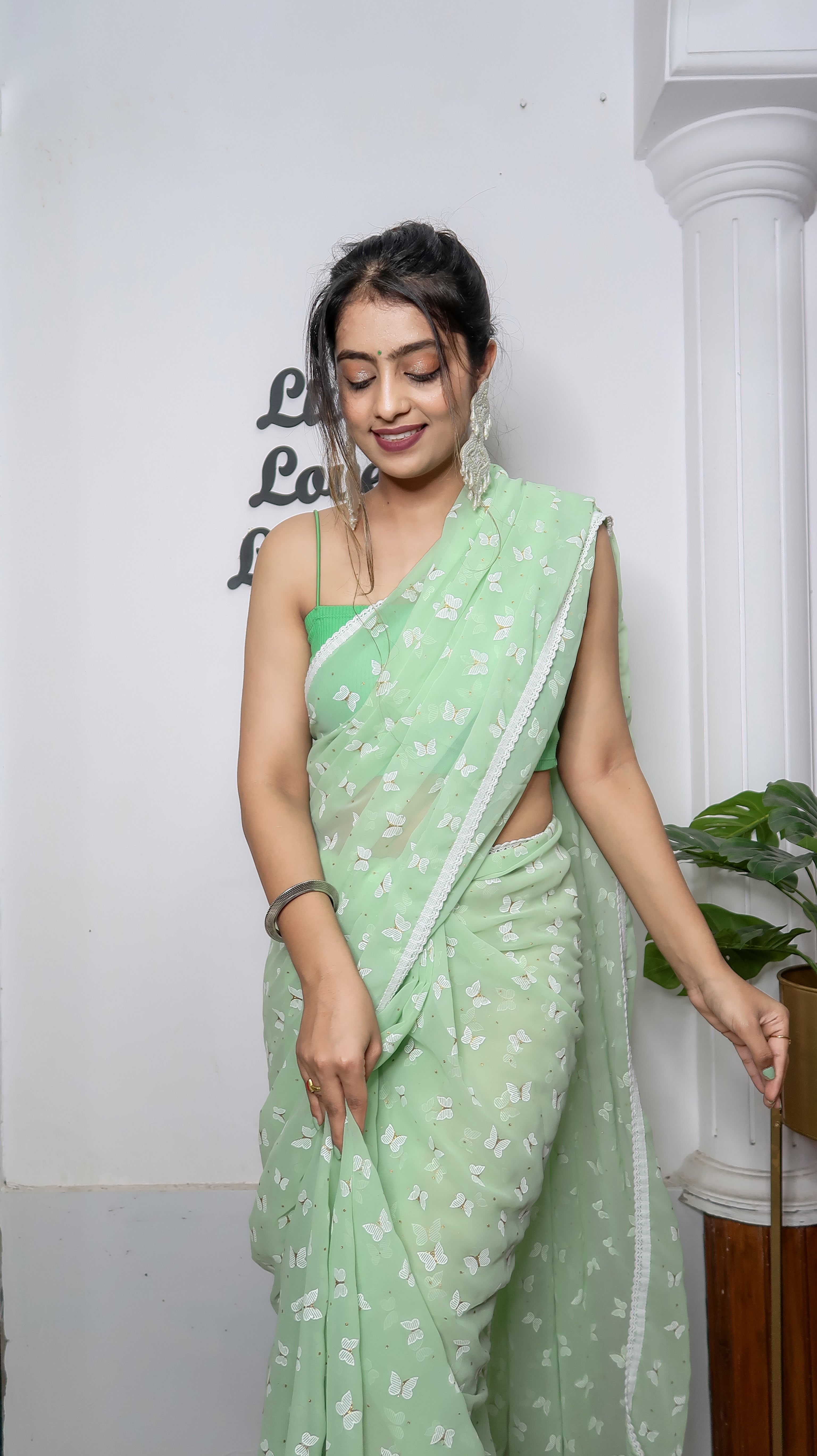 GREEN Georgette Saree With Satin Benglori Blouse