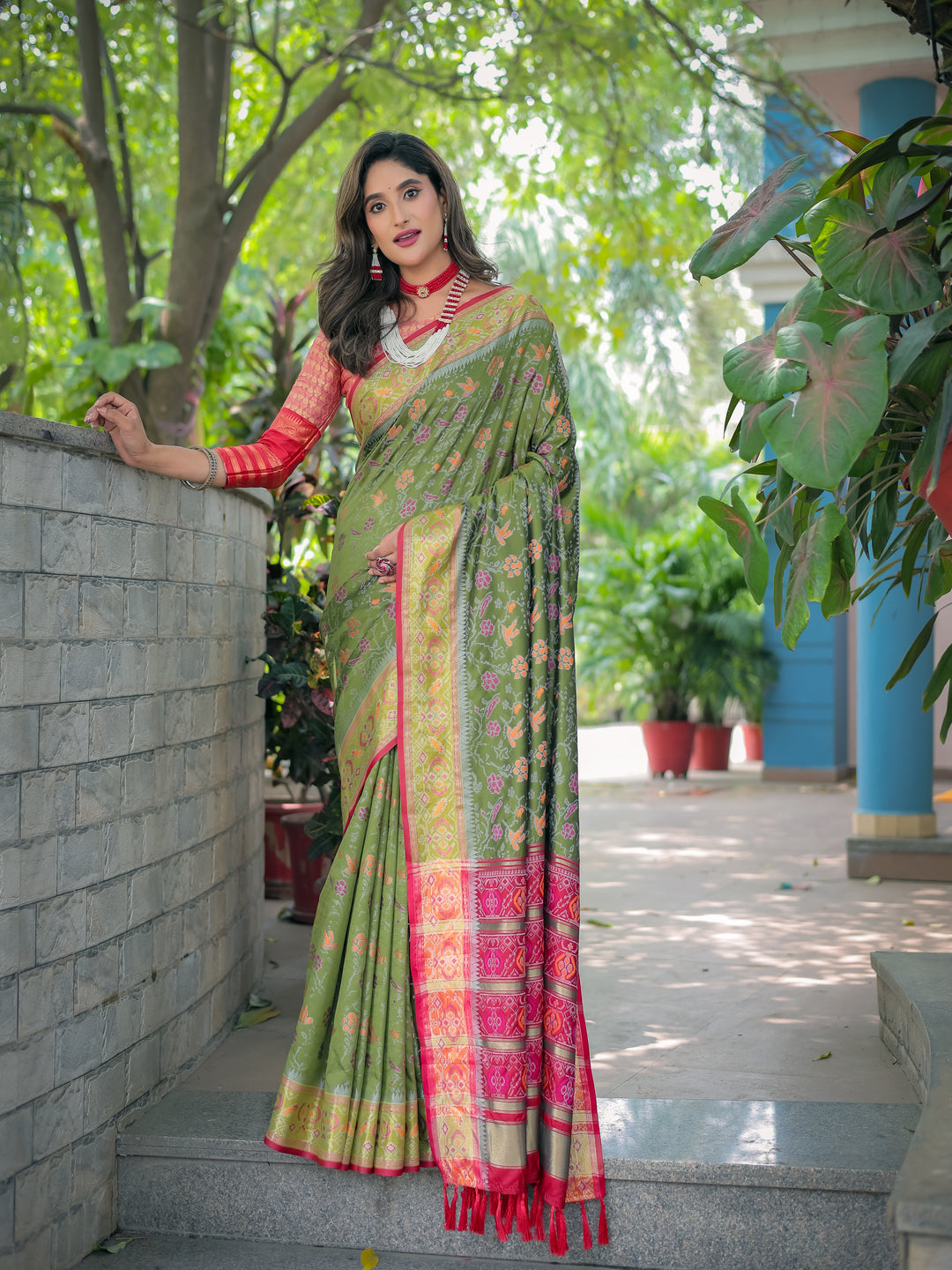 MEHANDI GREEN BANARASI PATOLA SOFT SILK WITH RICH PALLU AND CONTRAST ZARI BORDER SAREE