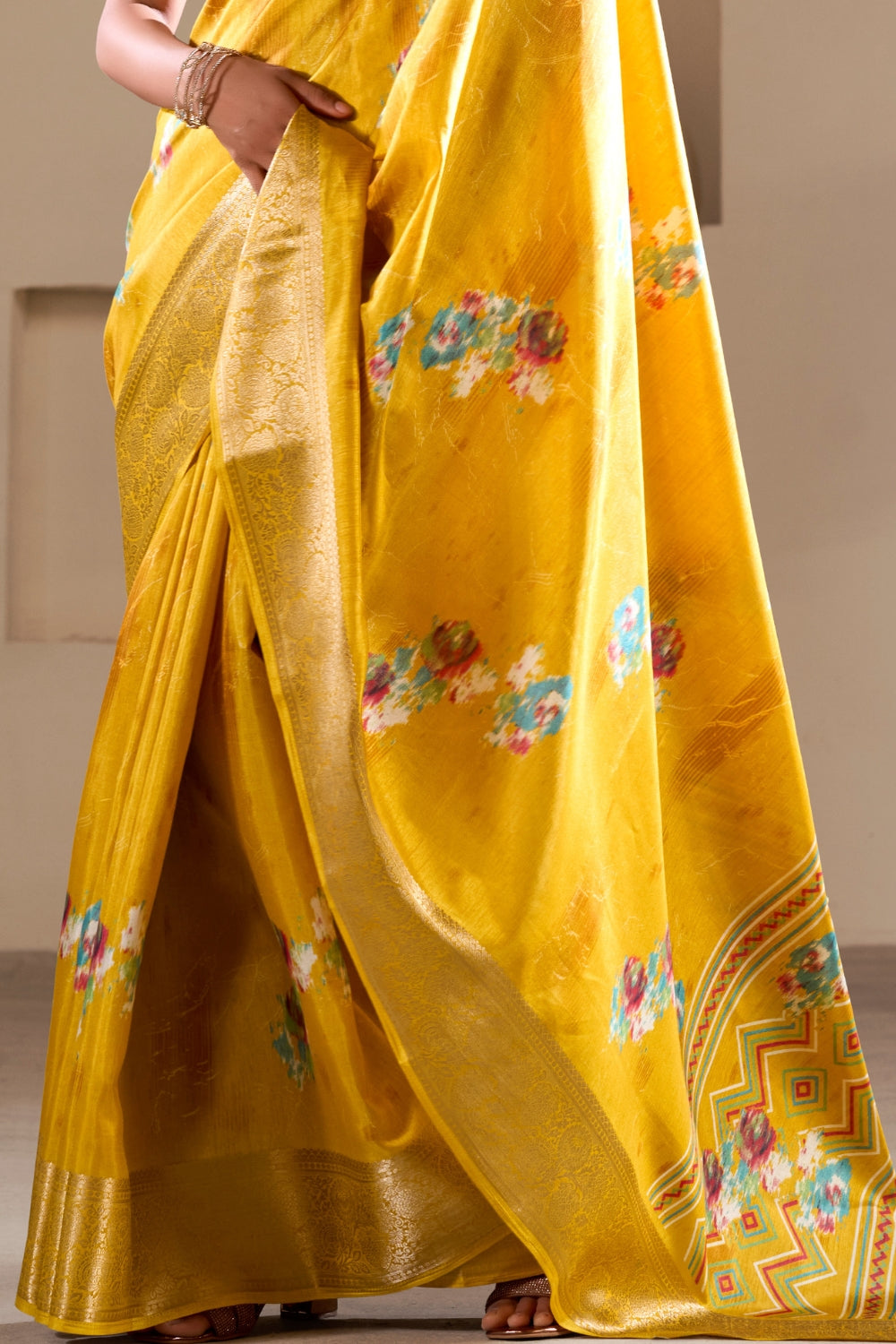 Yellow Soft Dola Silk With Foil Print & Dusty Color Matching Saree