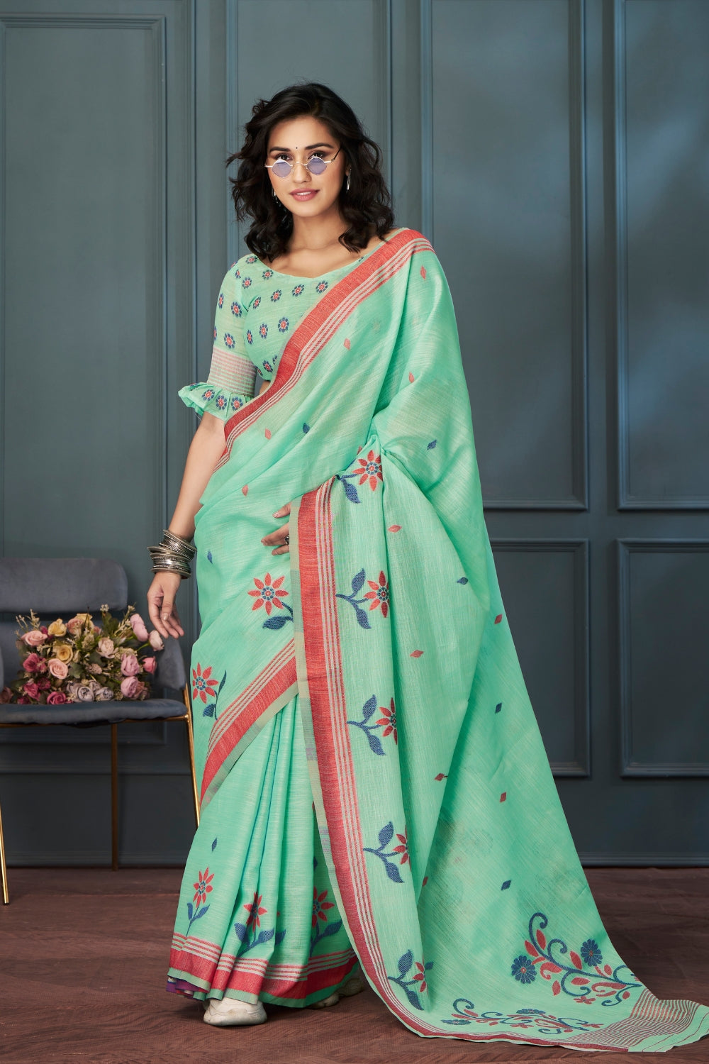 Lime Green Handloom Linen with Beautiful Weaving Saree