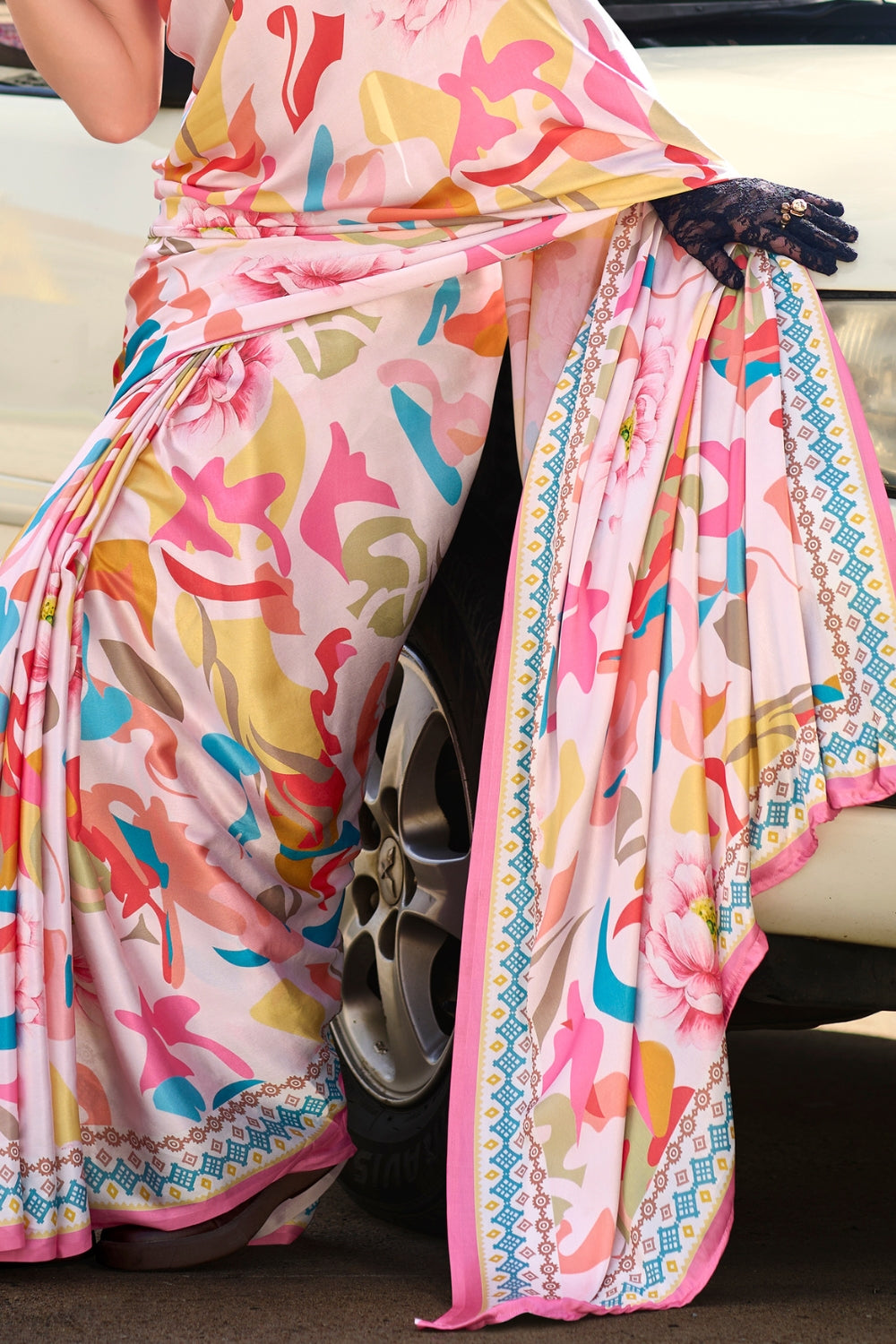 Pink Sattin Digital Print Saree