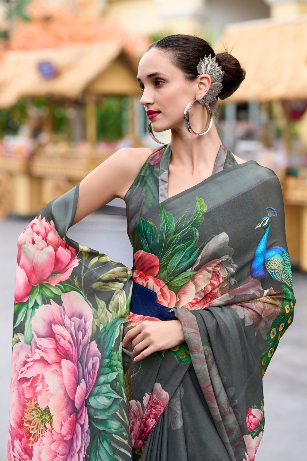 Grey Pure Georgette Saree With Exclusive Print Saree