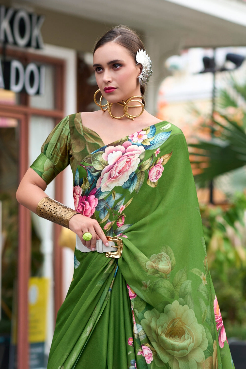 Green Pure Georgette Saree With Exclusive Print Saree