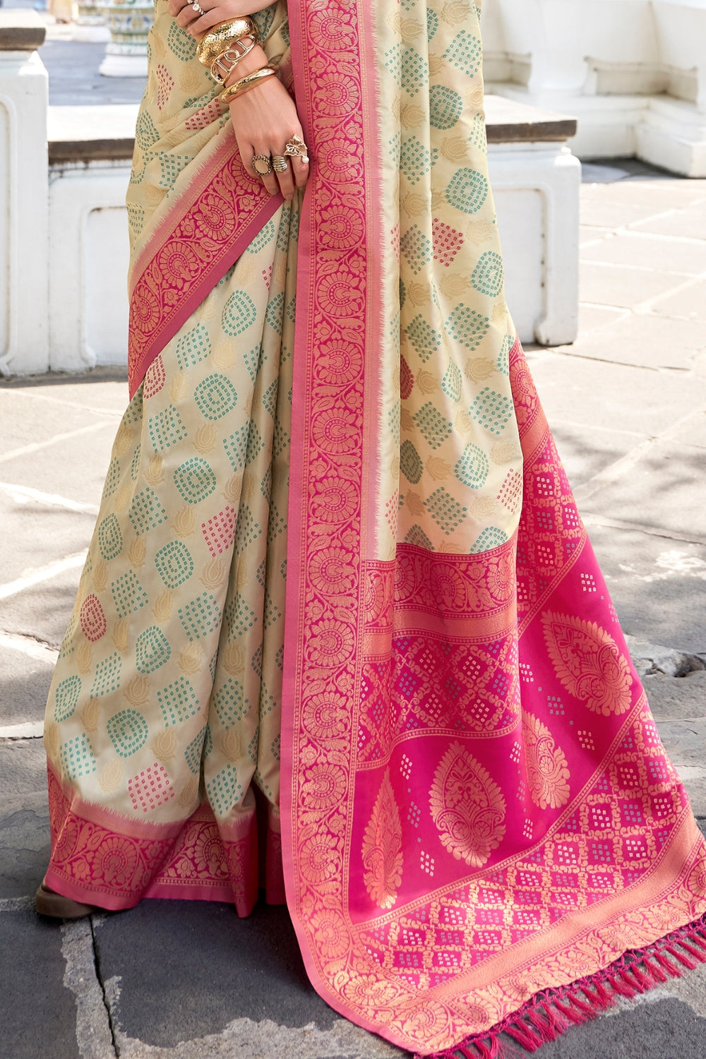 White Soft Banarasi Bandhani Silk Saree