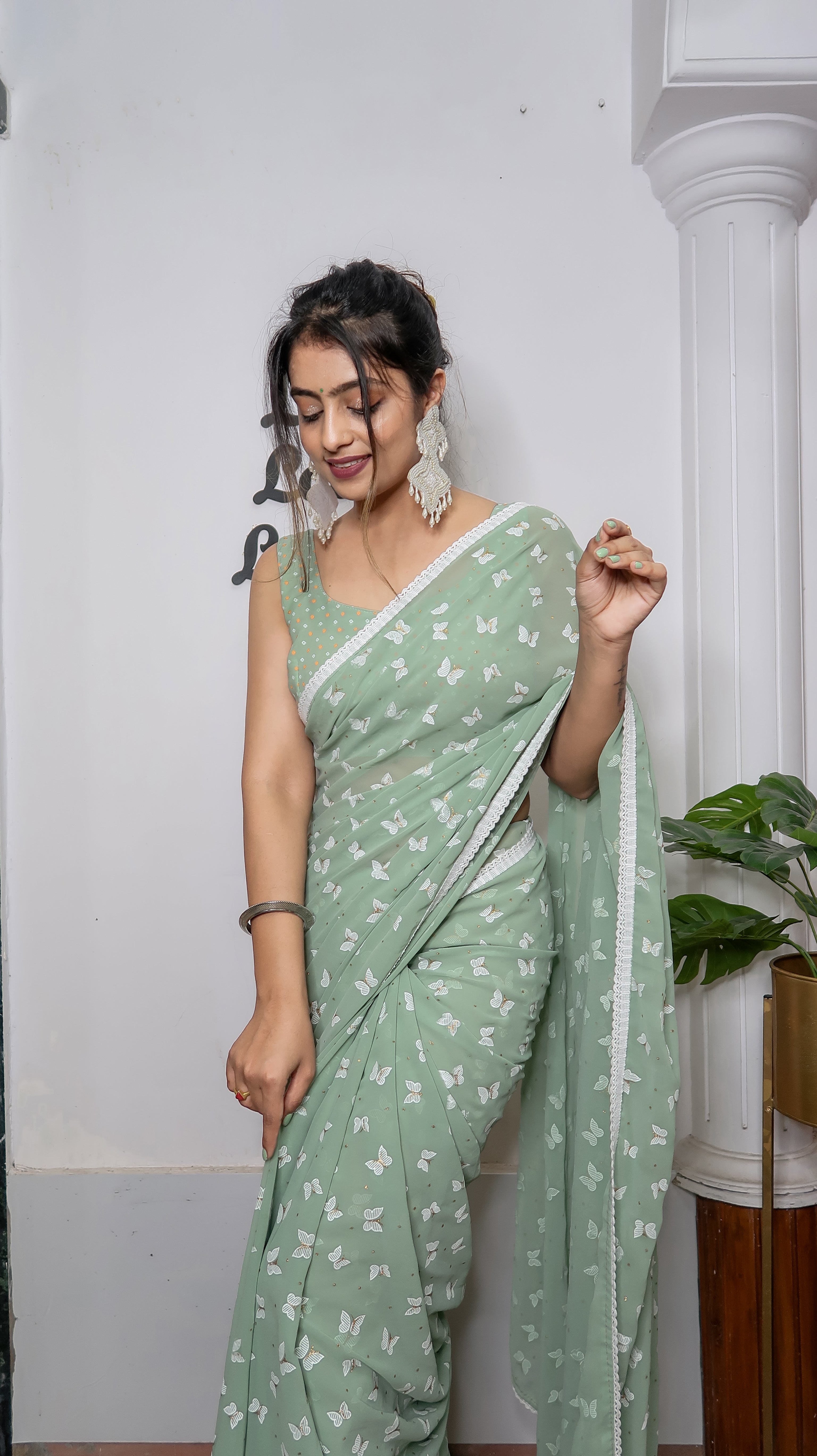 GREEN Georgette Saree With Satin Benglori Blouse