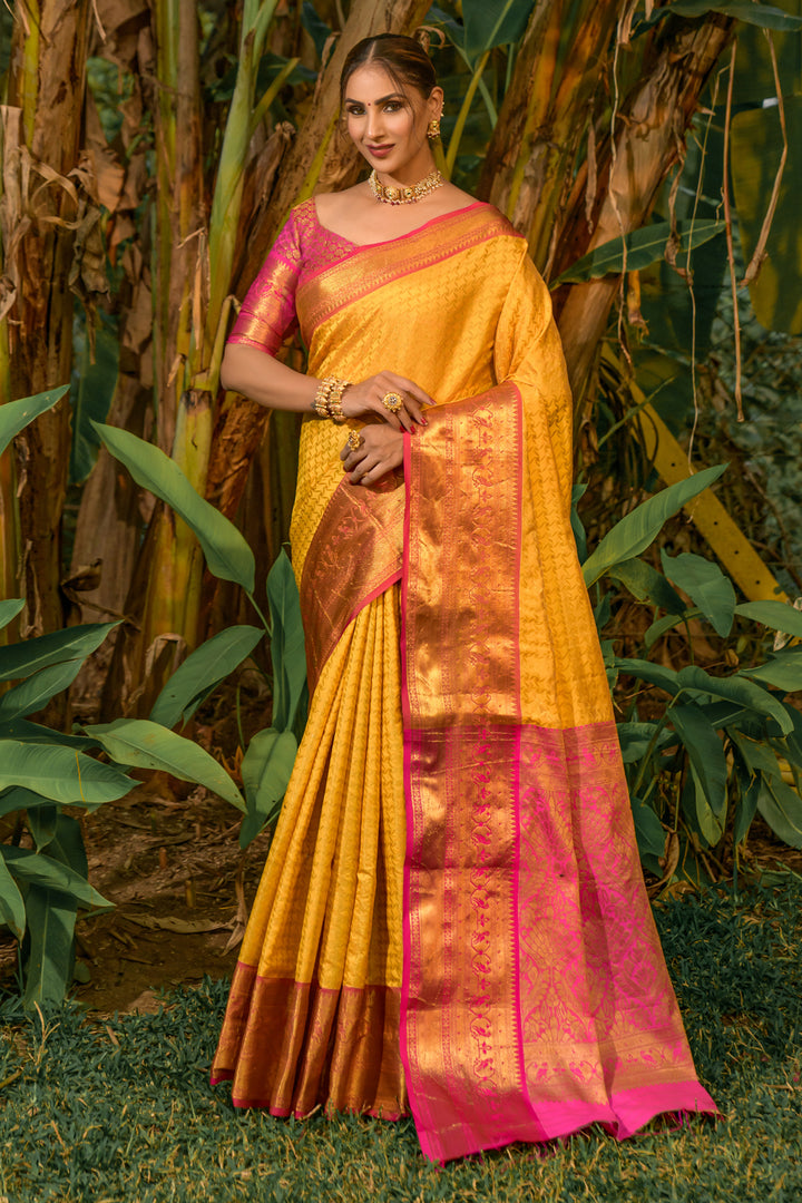 Kanchipuram sarees | latest Designer kanjeevaram saree online from weavers  | TPKCH00622