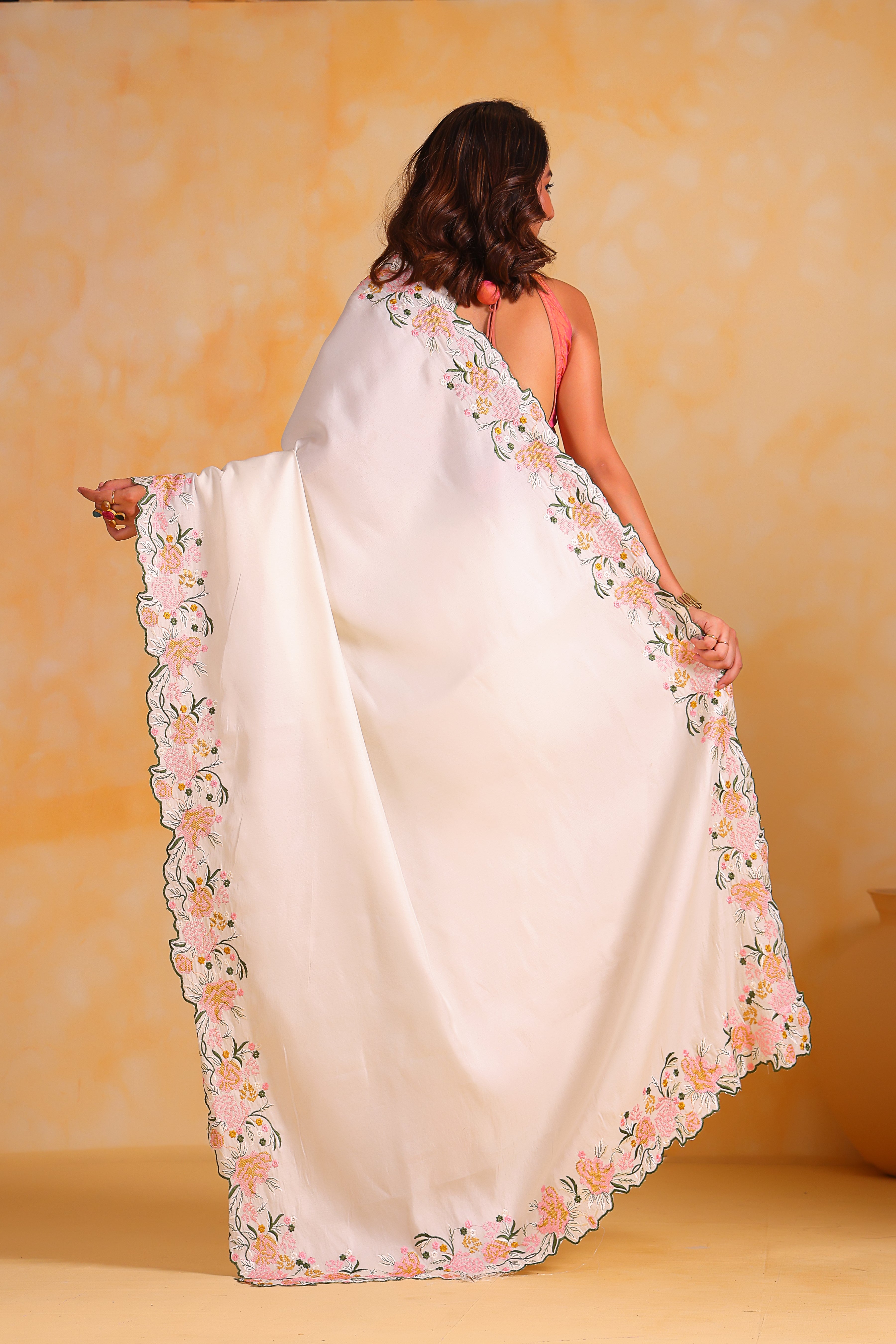 White Tussar silk Saree With Tussar silk Blouse