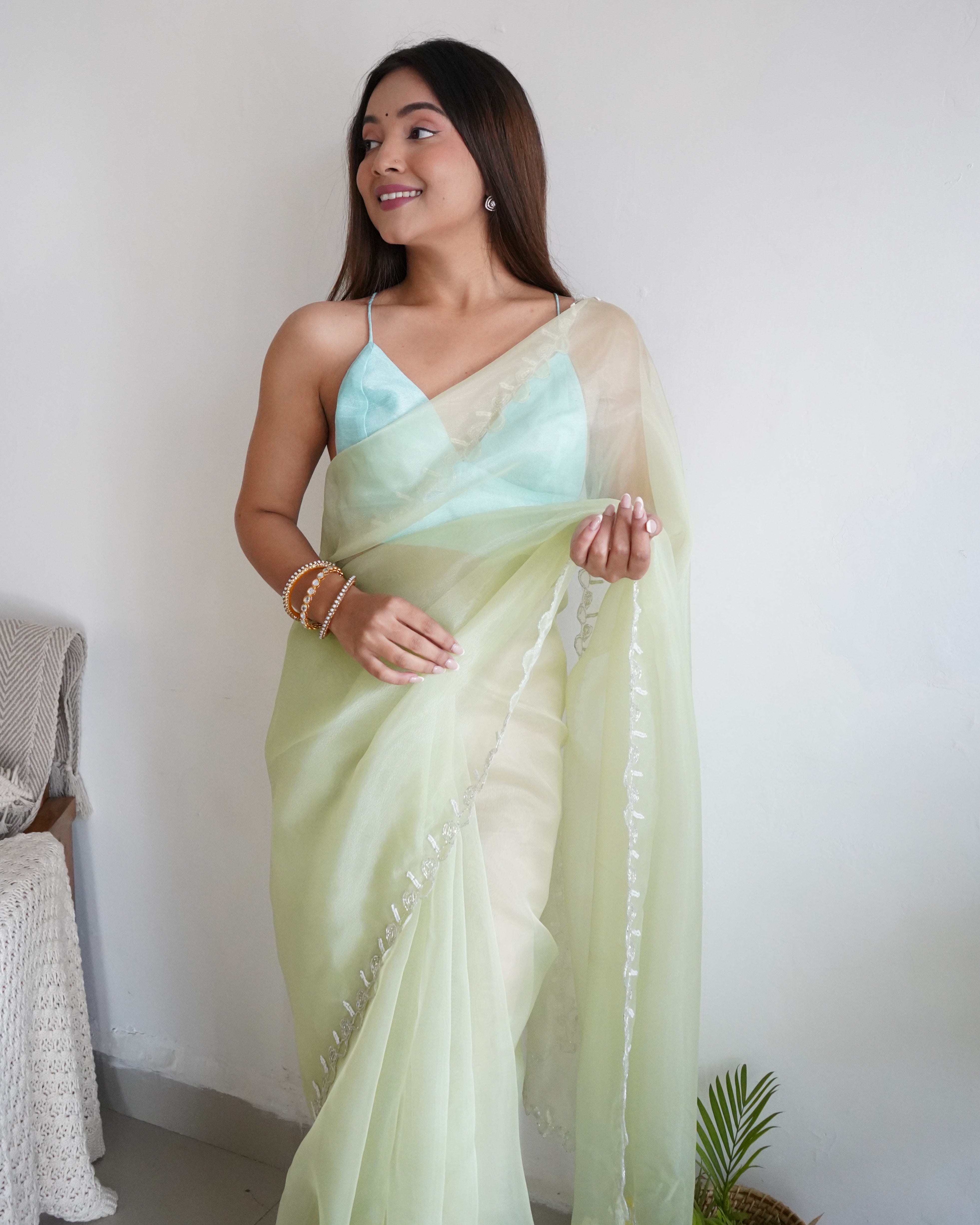 GREEN Organza Saree With Chikankari Blouse