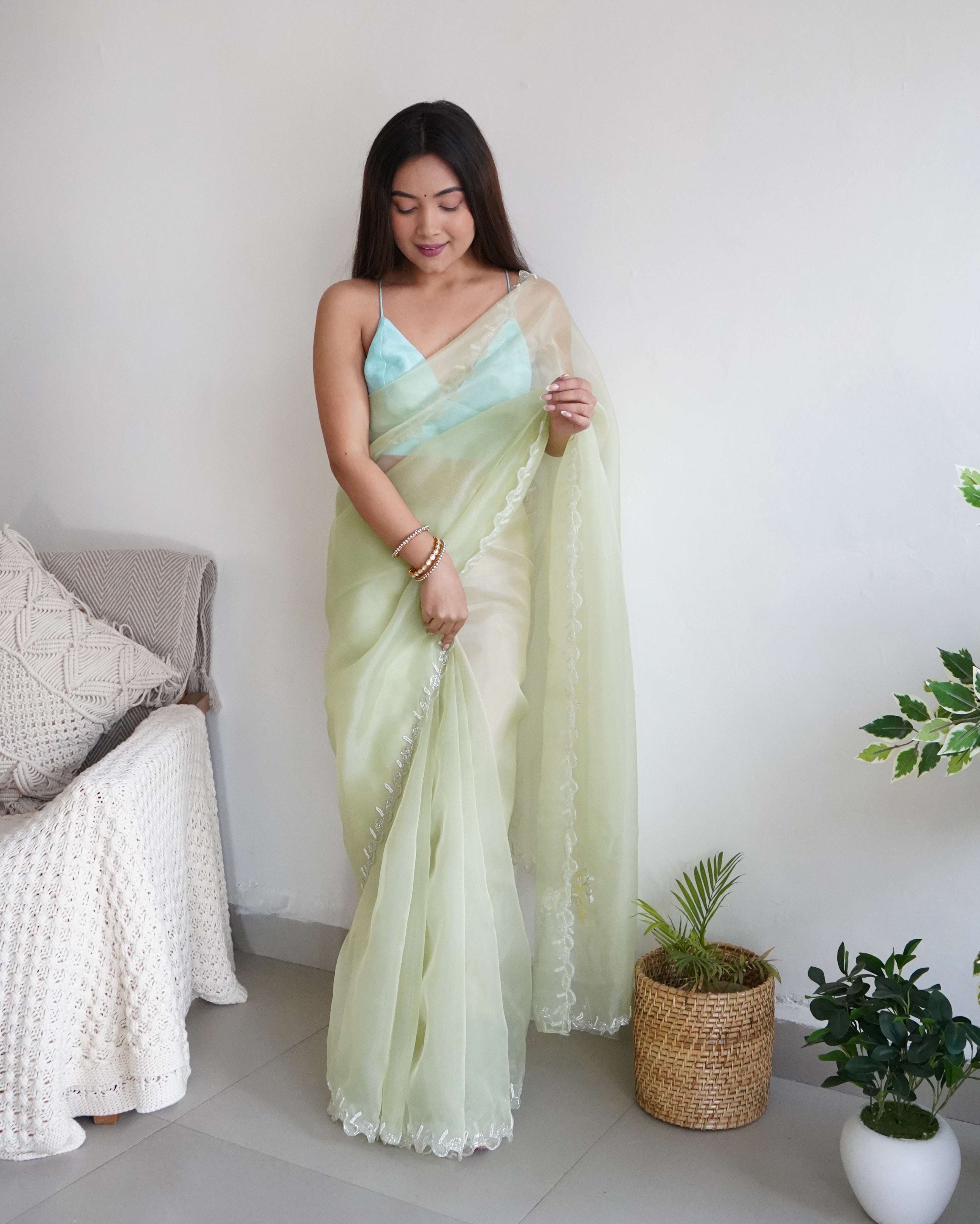 GREEN Organza Saree With Chikankari Blouse