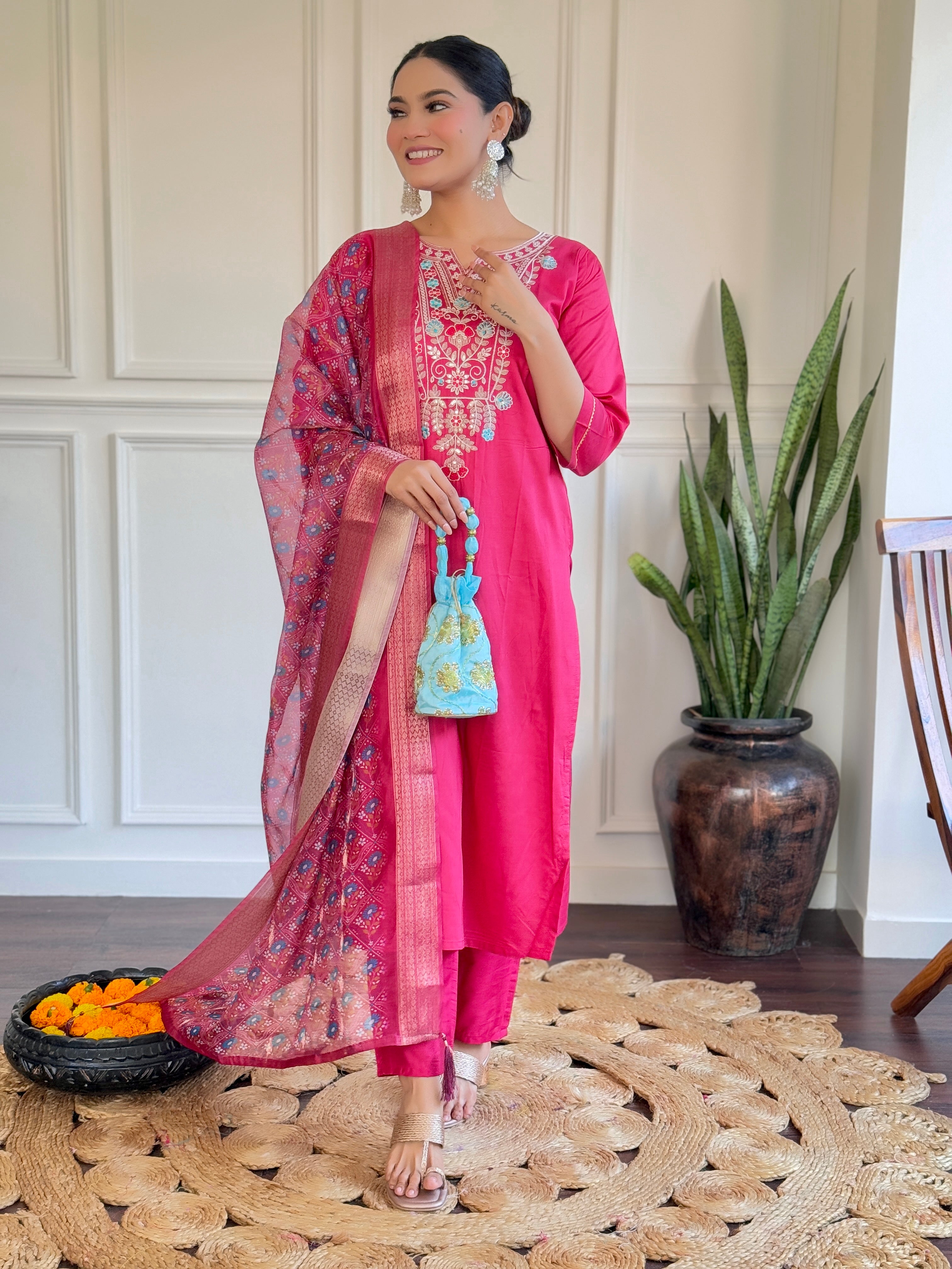 Pink Women Embroidered Chanderi & Organza Butti Duppata Set