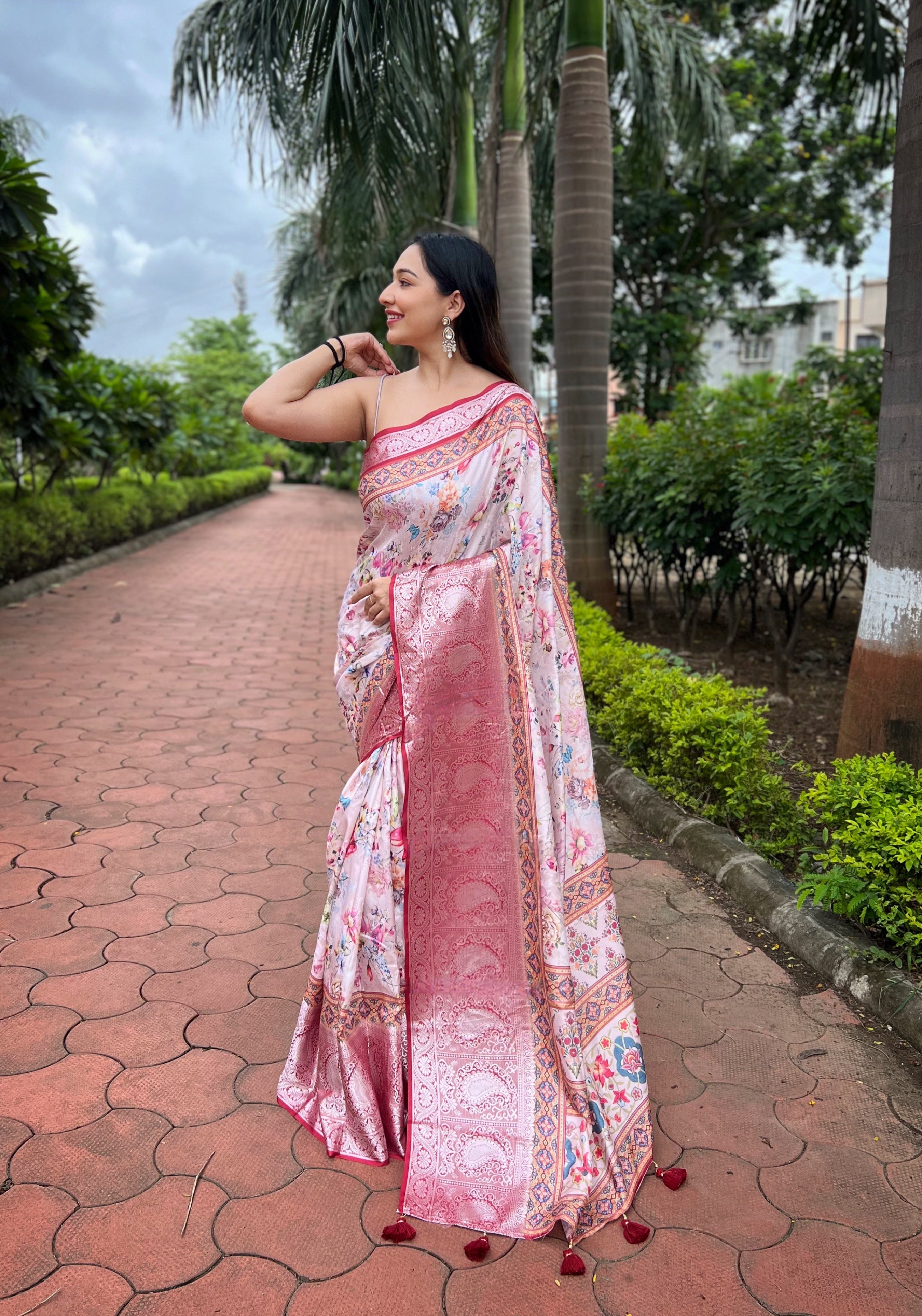 Red Pure soft tussur dola satin silk Saree With satin silk Blouse