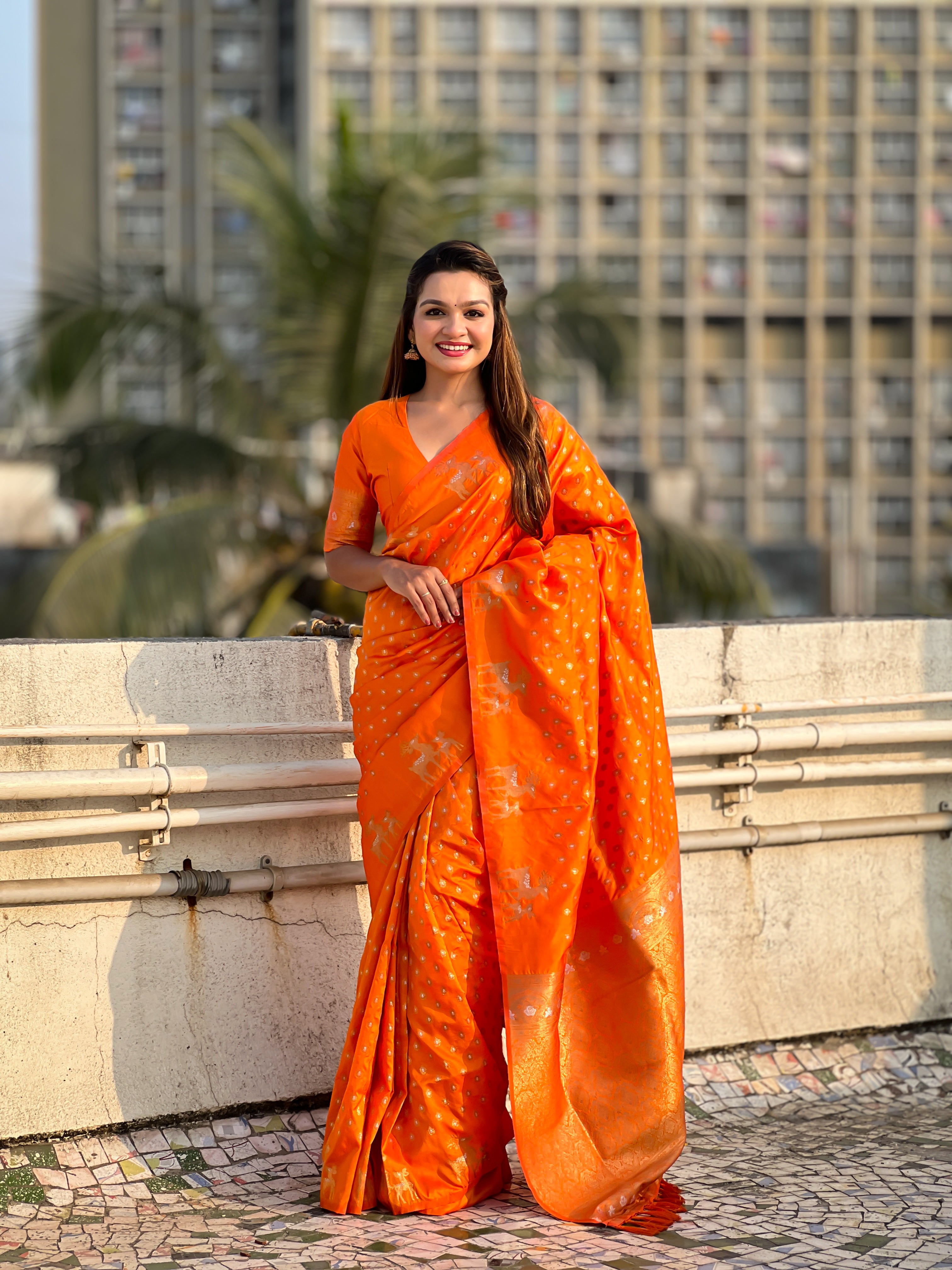 ORANGE SOFT SILK WITH DUAL ZARI MOTIFS SAREE