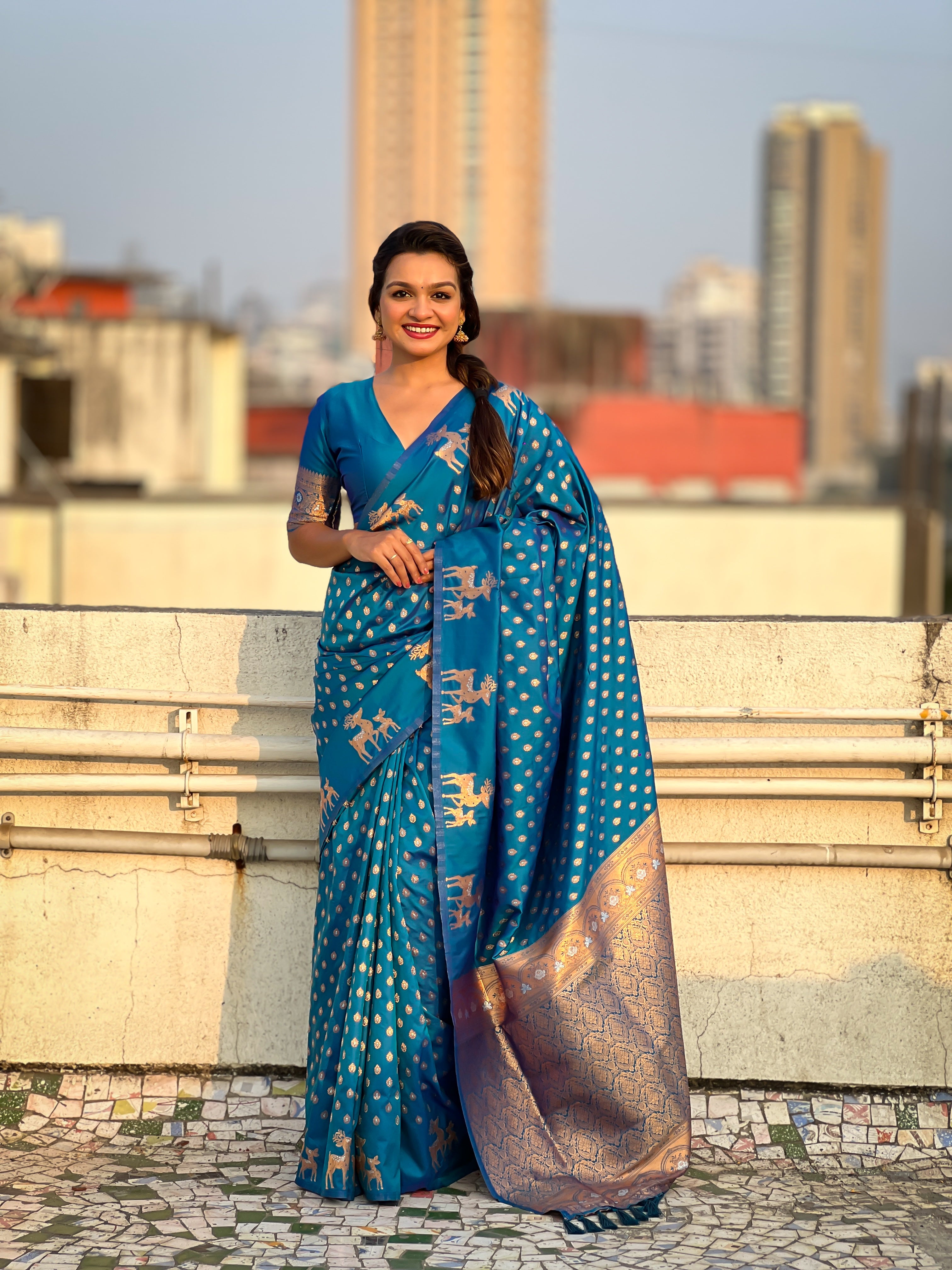 SKY BLUE SOFT SILK WITH DUAL ZARI MOTIFS SAREE