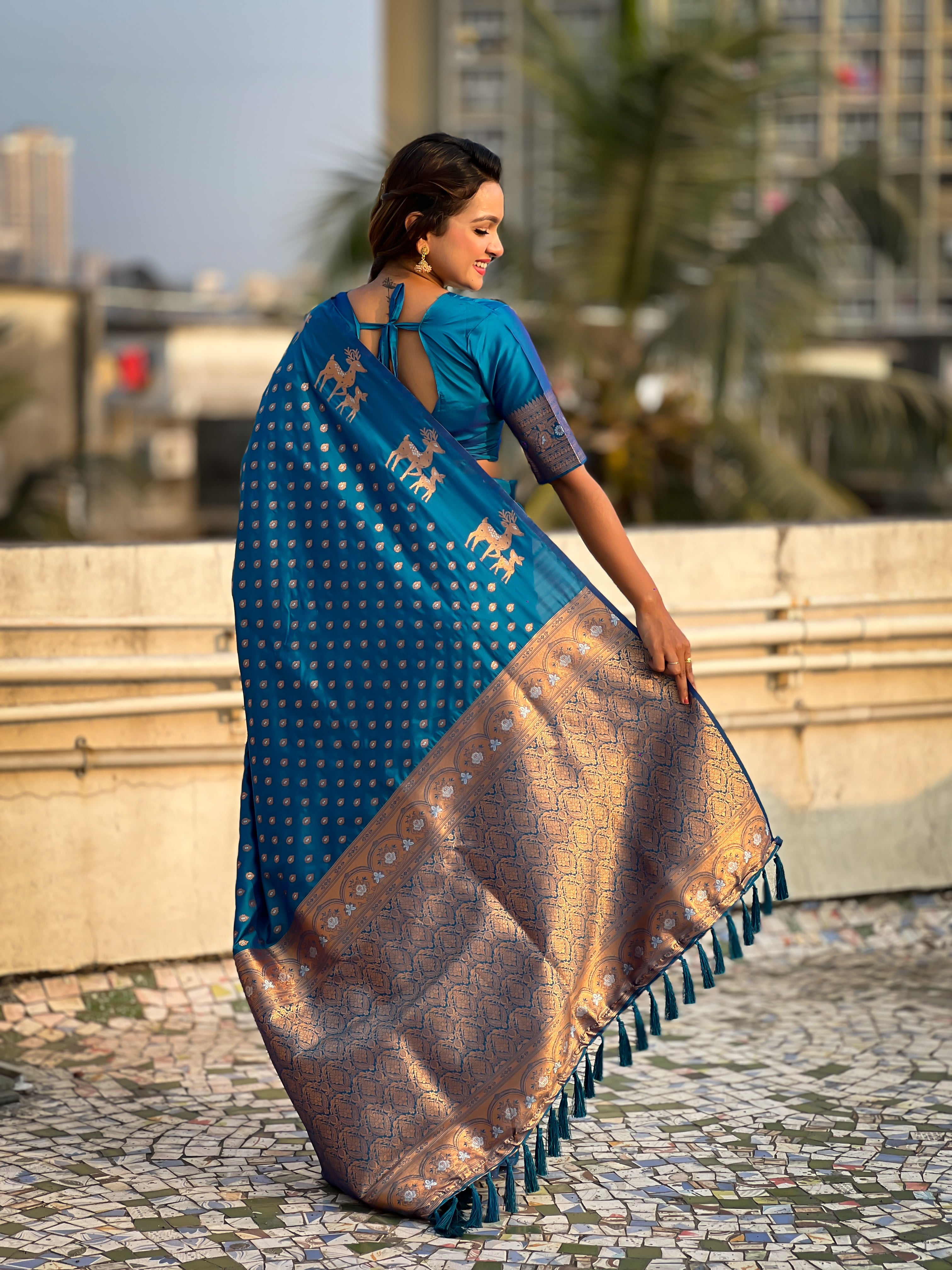 SKY BLUE SOFT SILK WITH DUAL ZARI MOTIFS SAREE