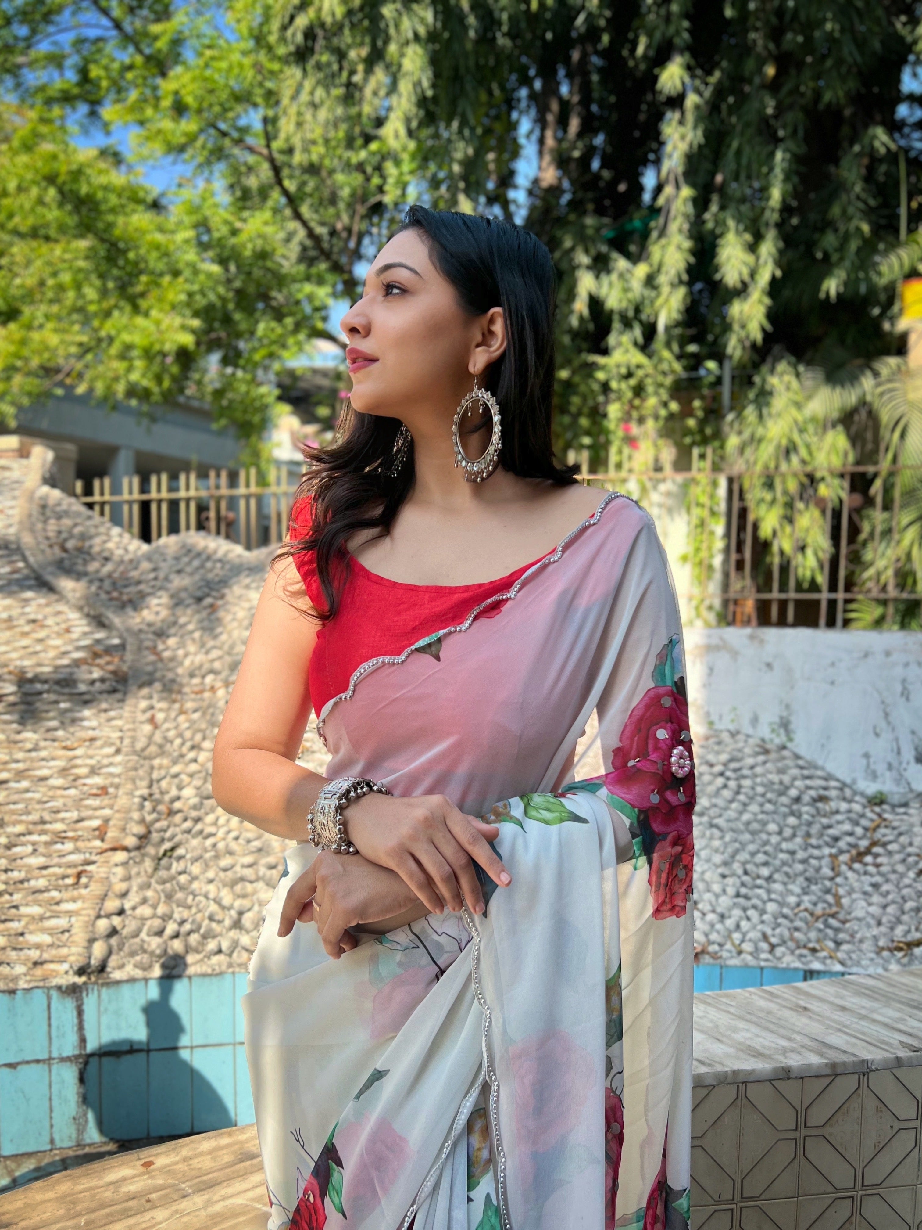 Red Georgette Saree With Mono silk Blouse