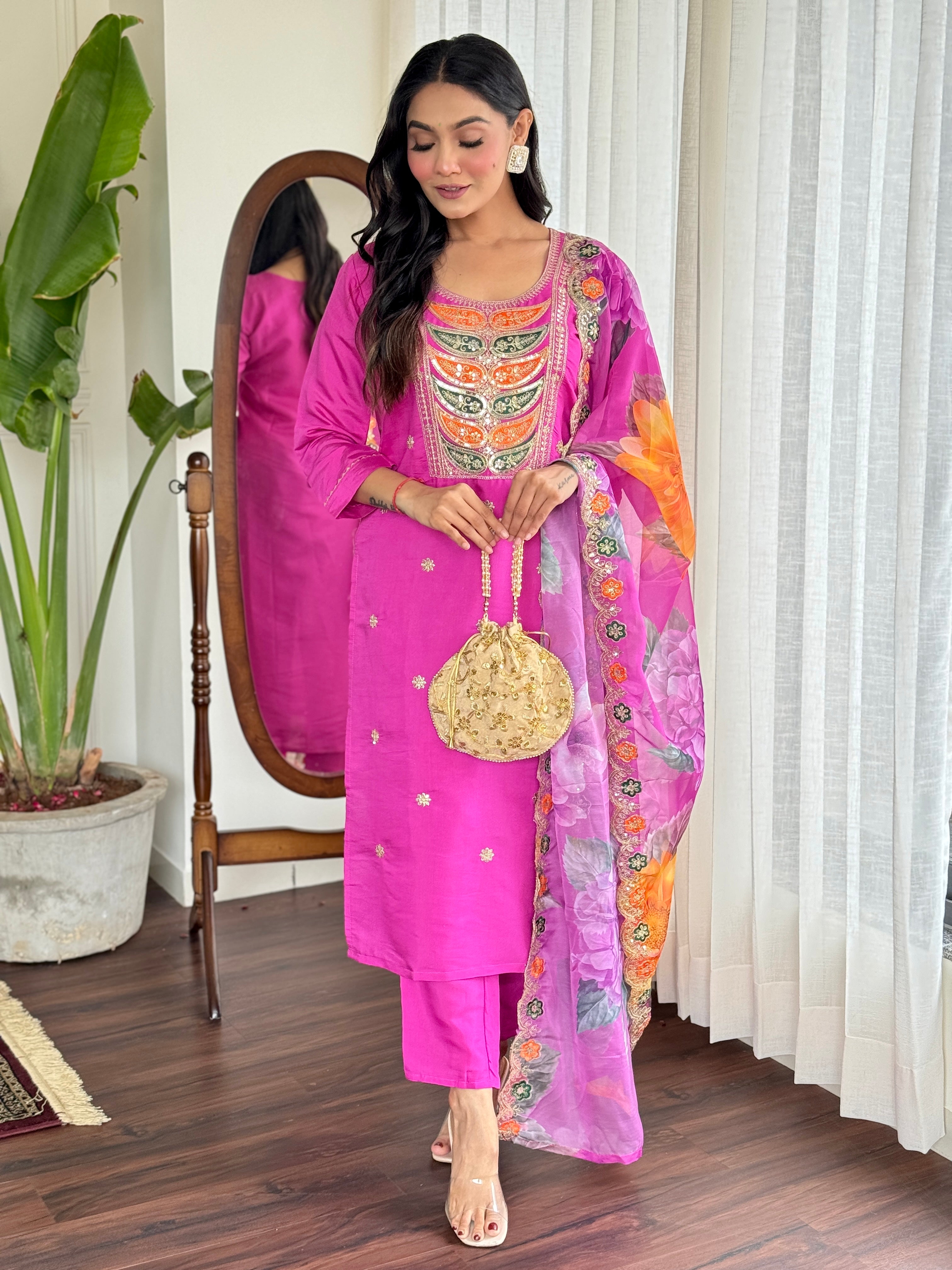 Pink Women Embrodairy Stright Kurta Set