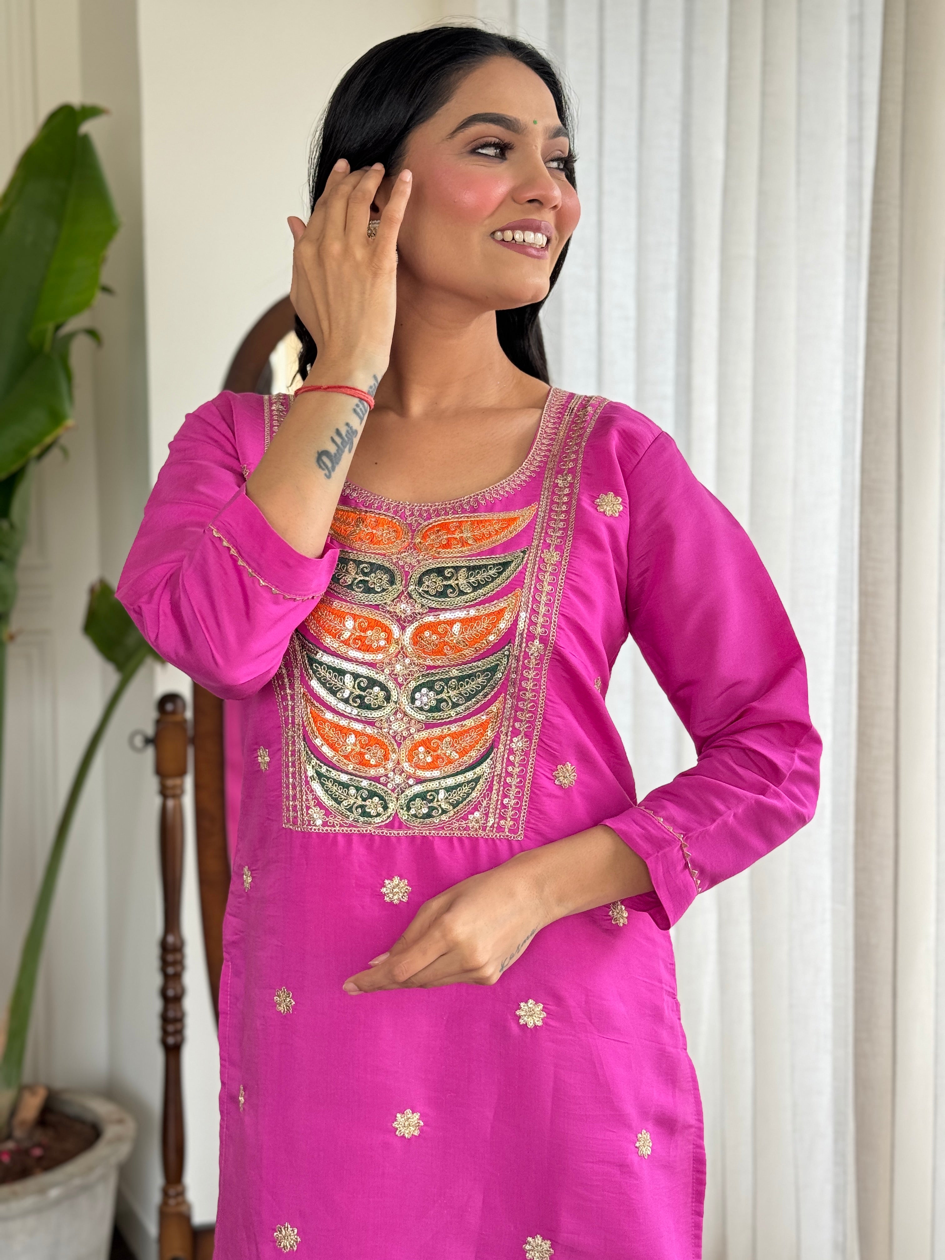 Pink Women Embrodairy Stright Kurta Set