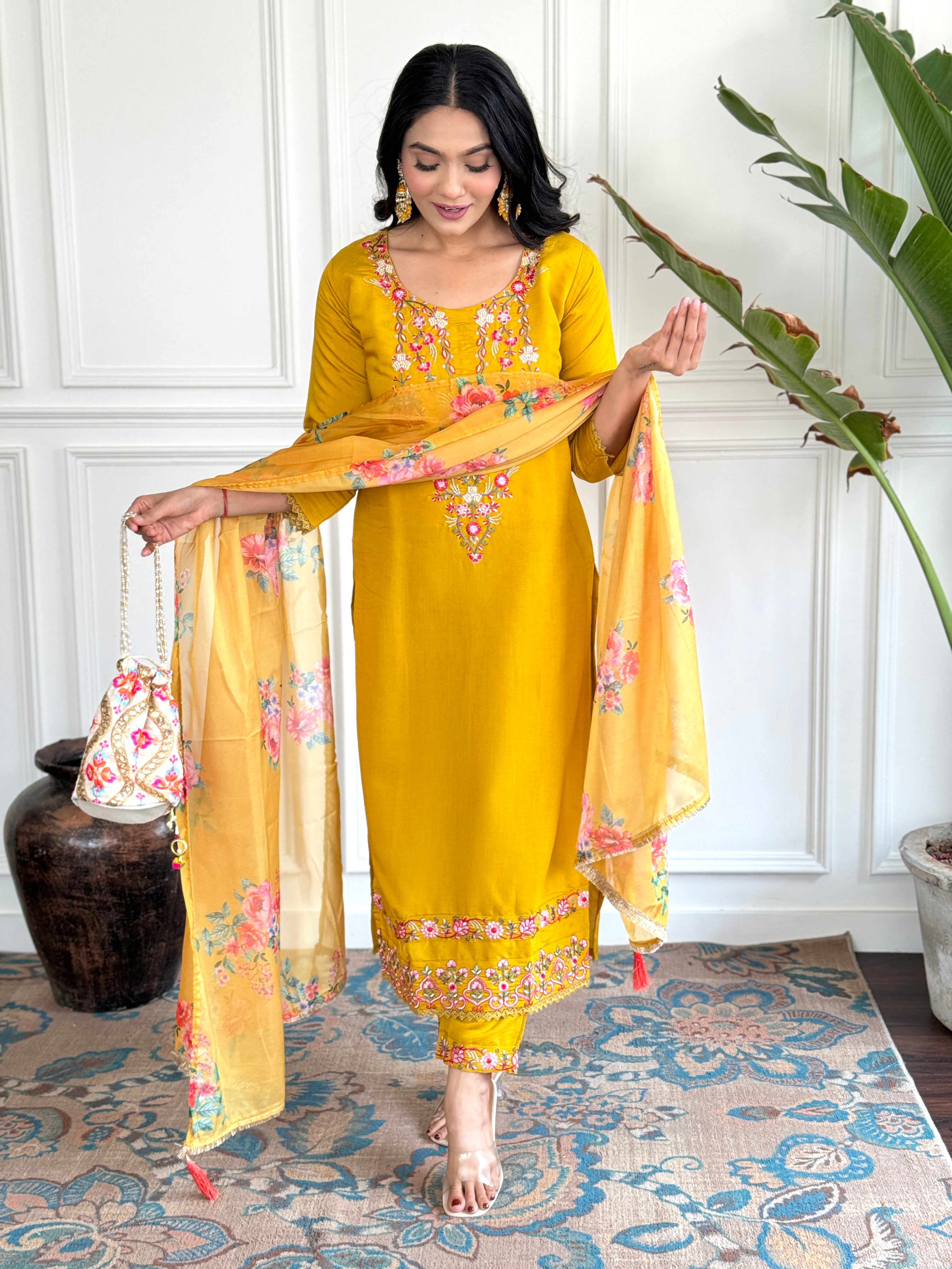 Yellow Women Embroidered Chanderi kurta set