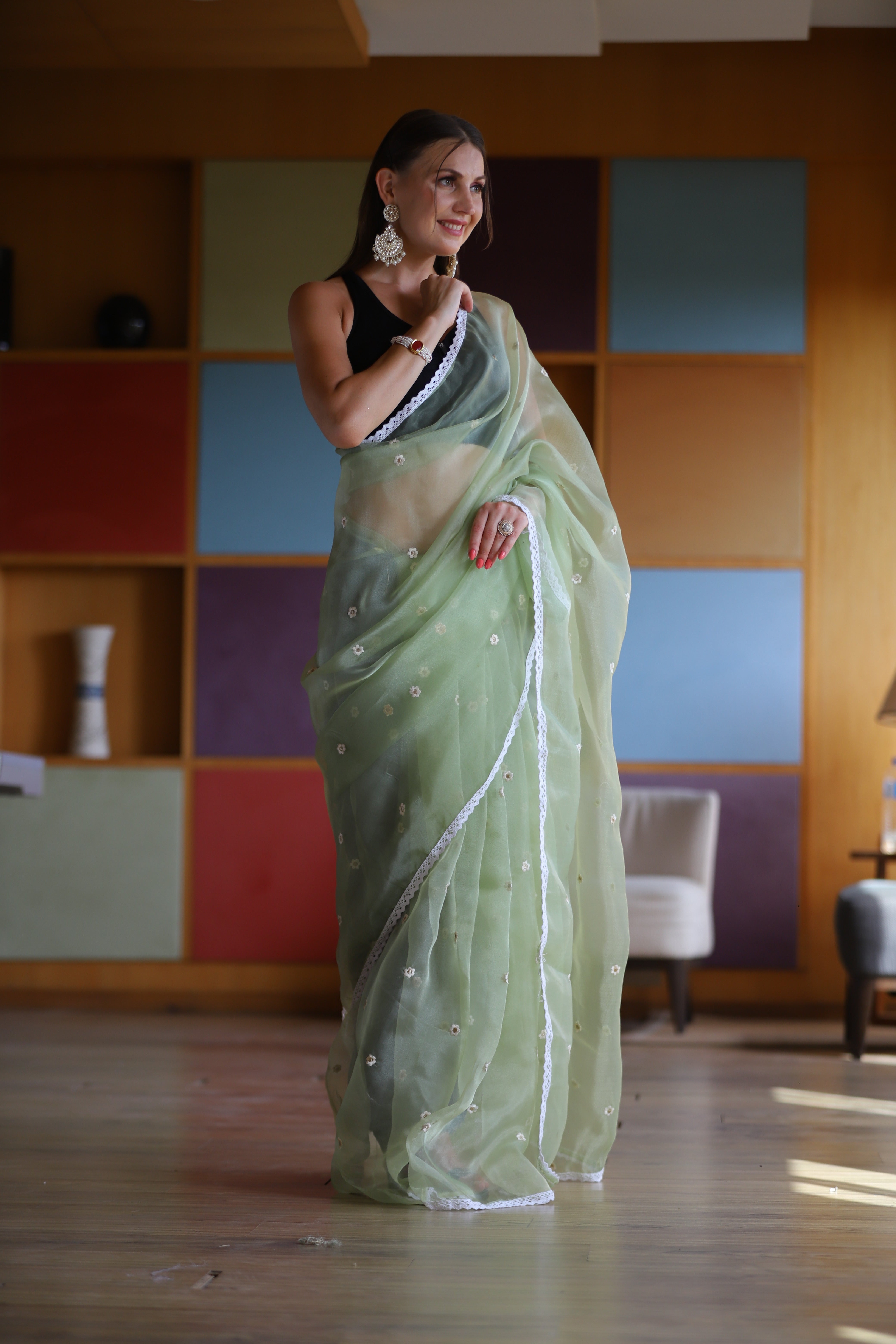 GREEN Oragnza Saree With Satin Benglori Blouse