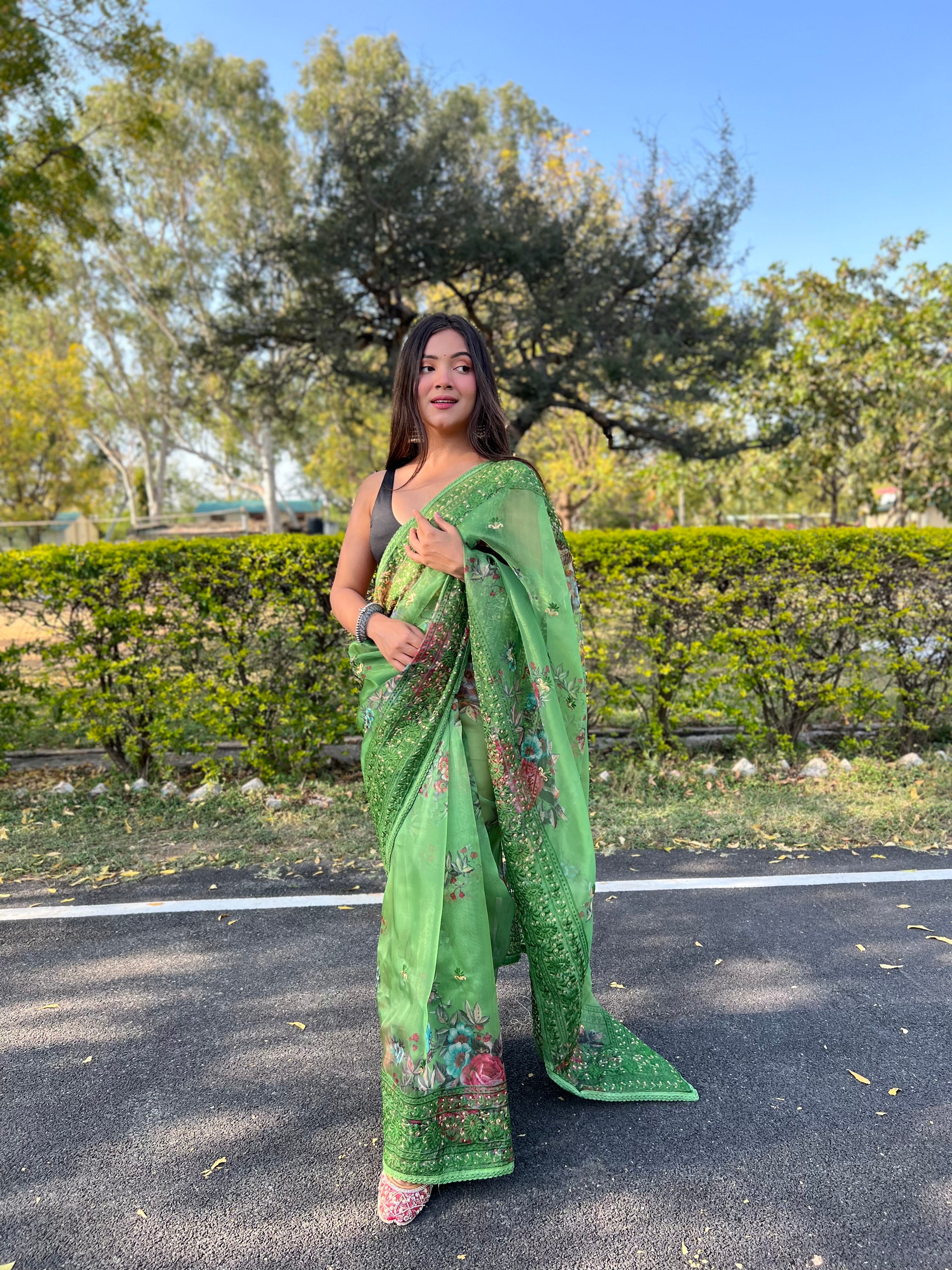 GREEN Organza Saree With Satin Benglori Blouse