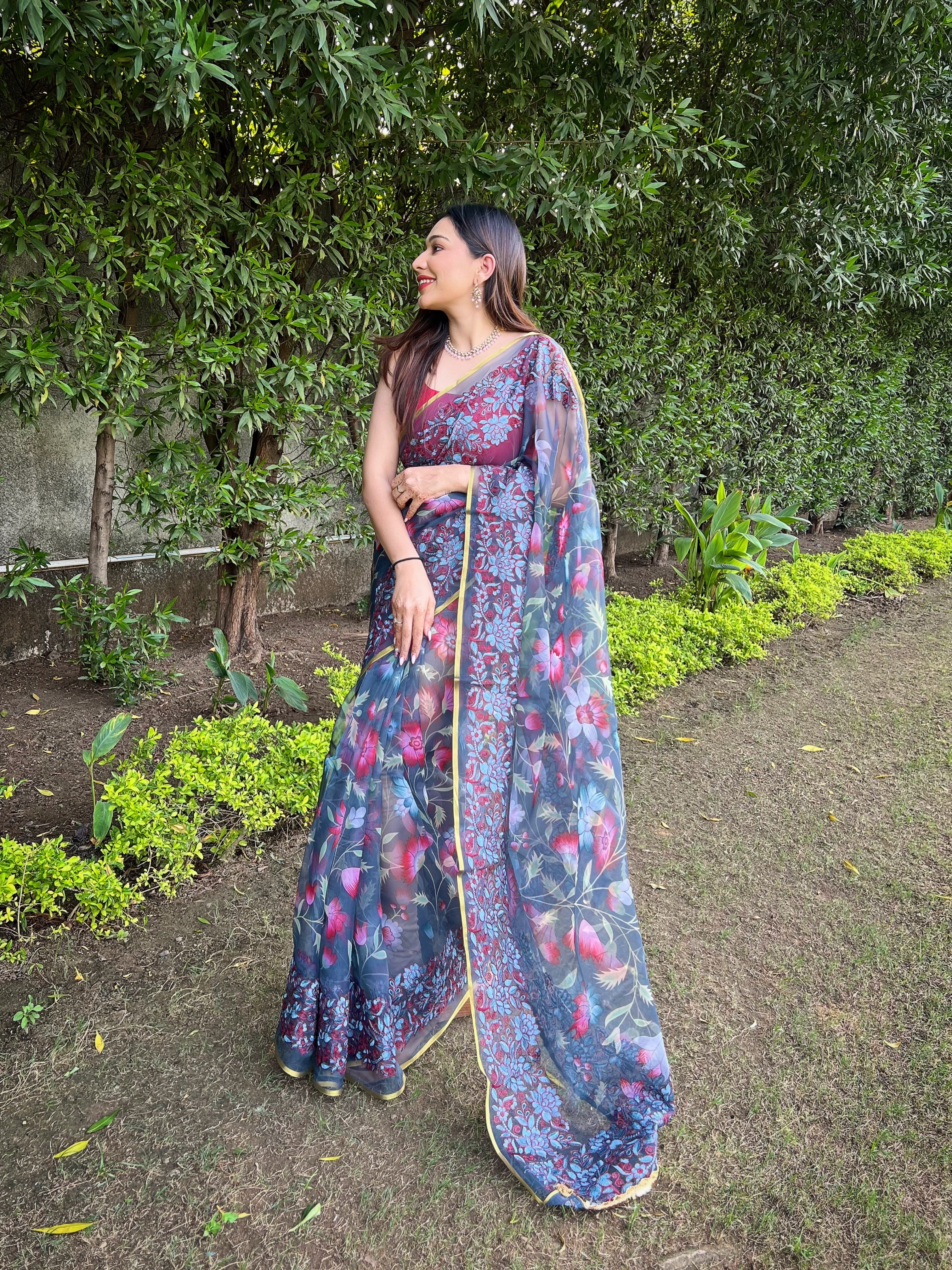 Grey Organza Saree With Banglori Silk Blouse