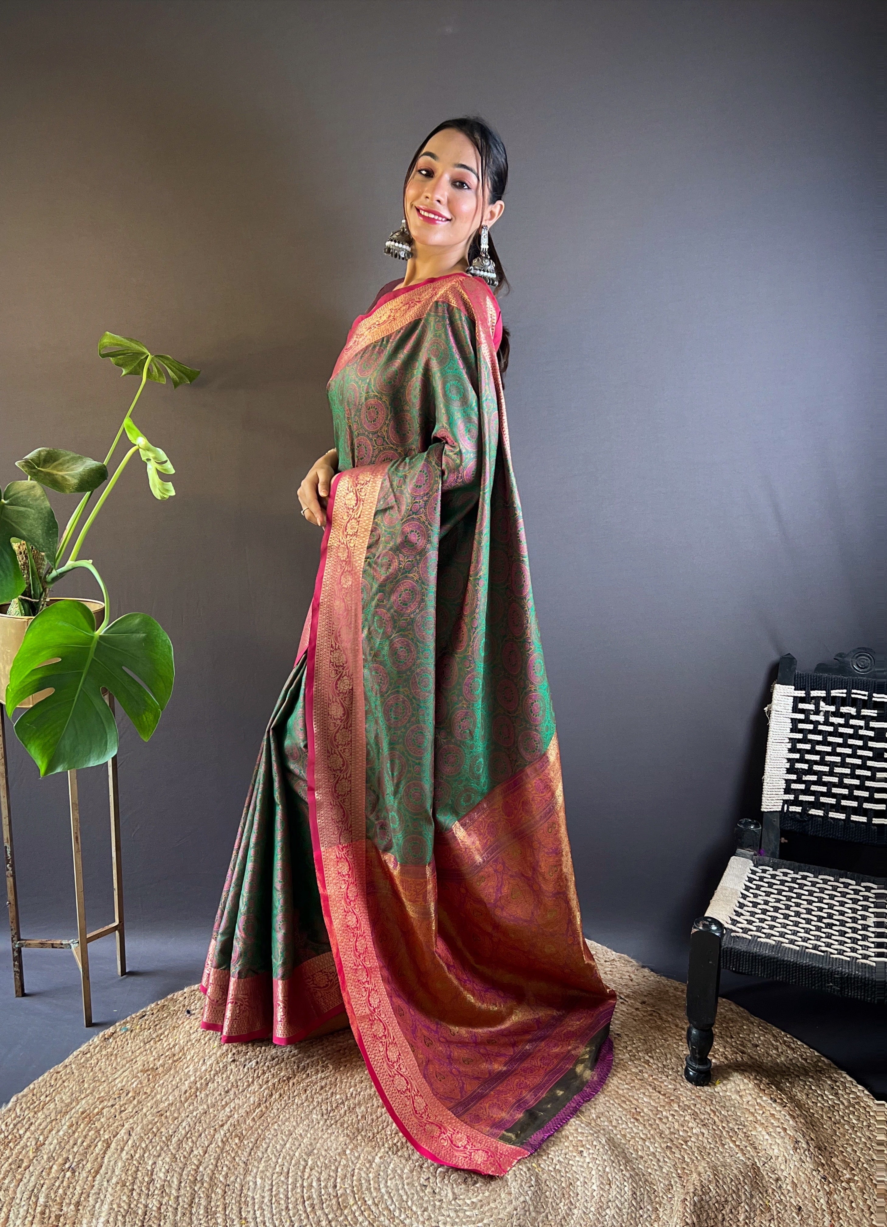 Green Kashmiri Banarasi Saree