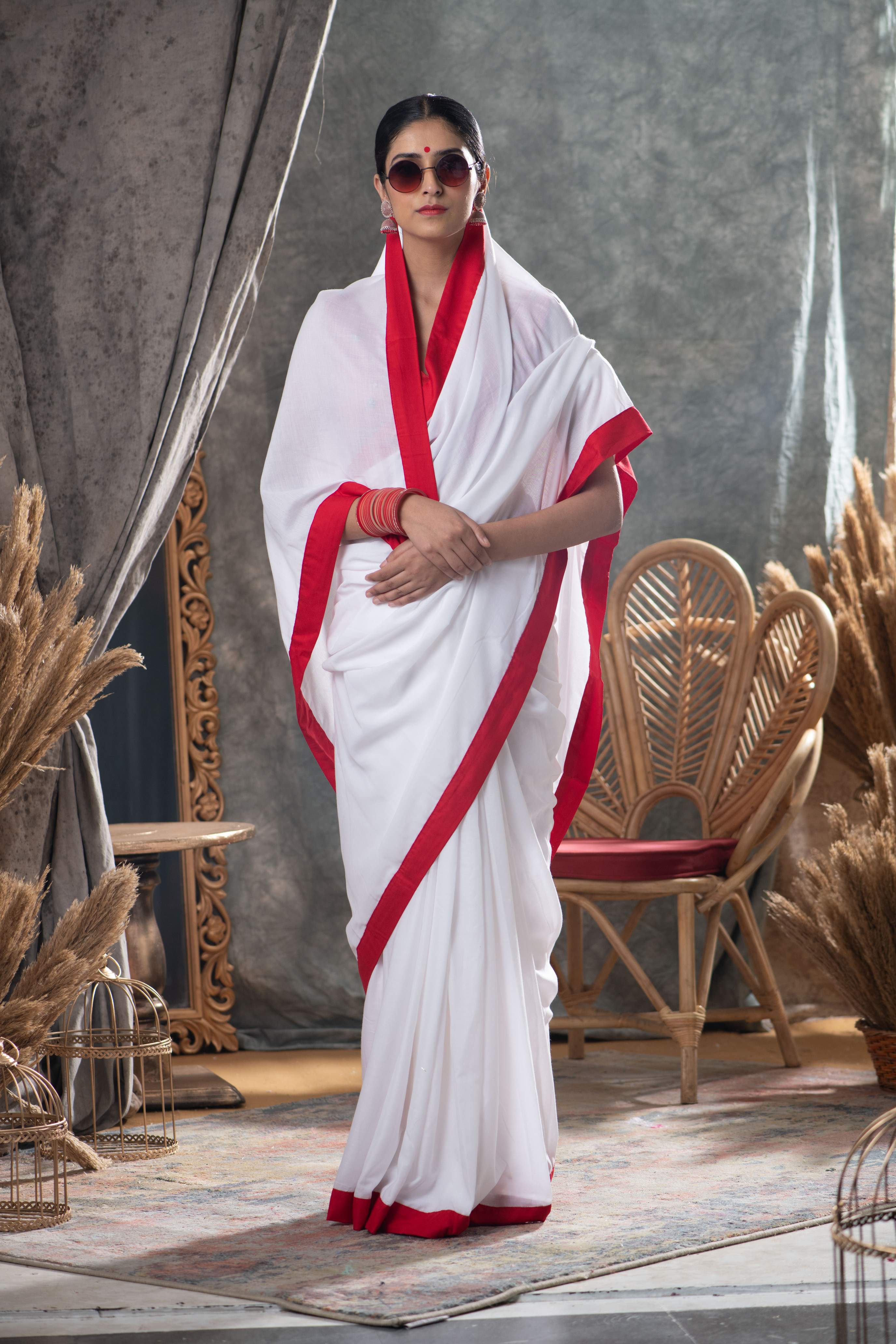 White Red Mul Cotton Saree