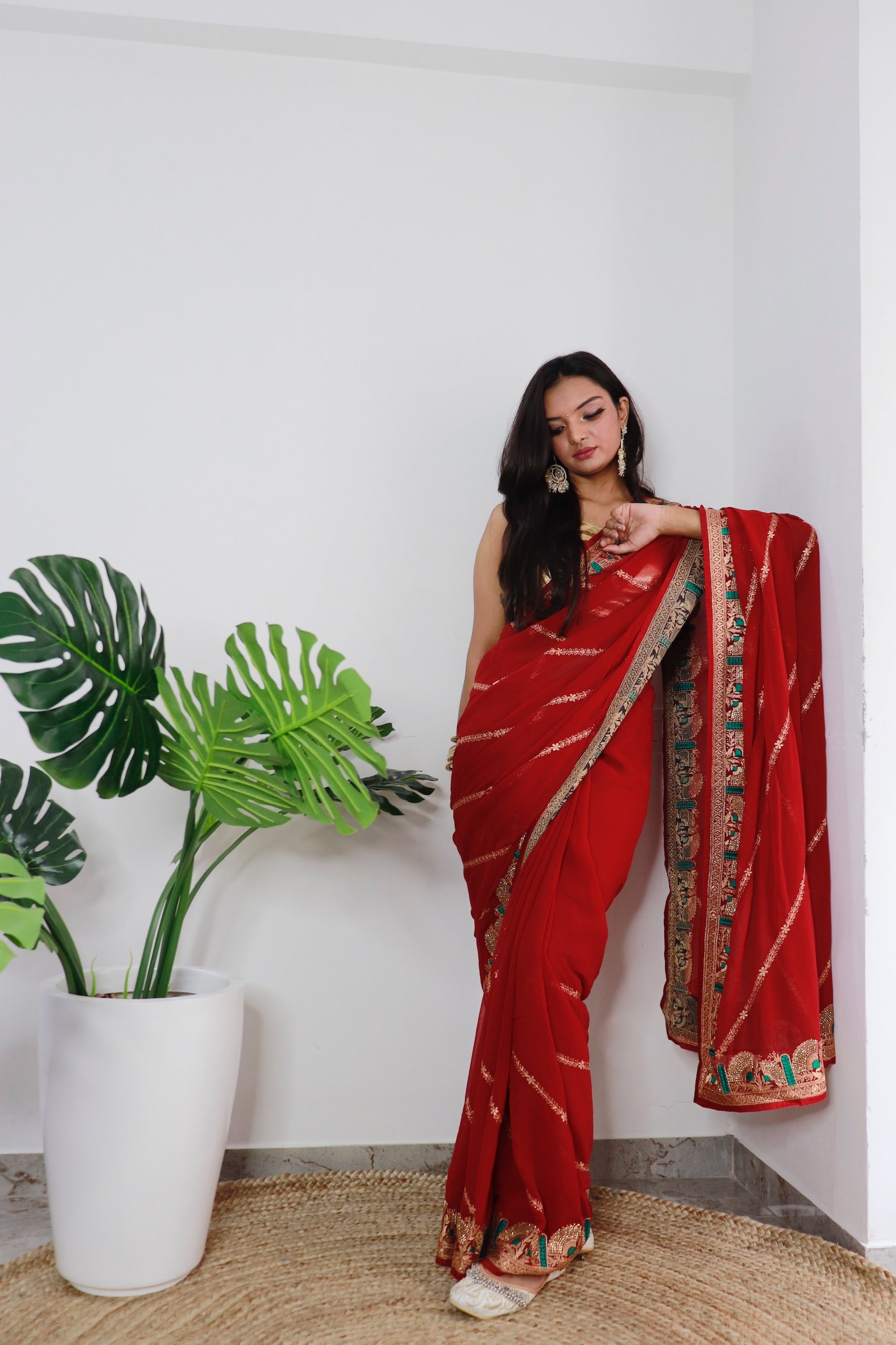 Red Georgette Saree With Satin Benglori Blouse