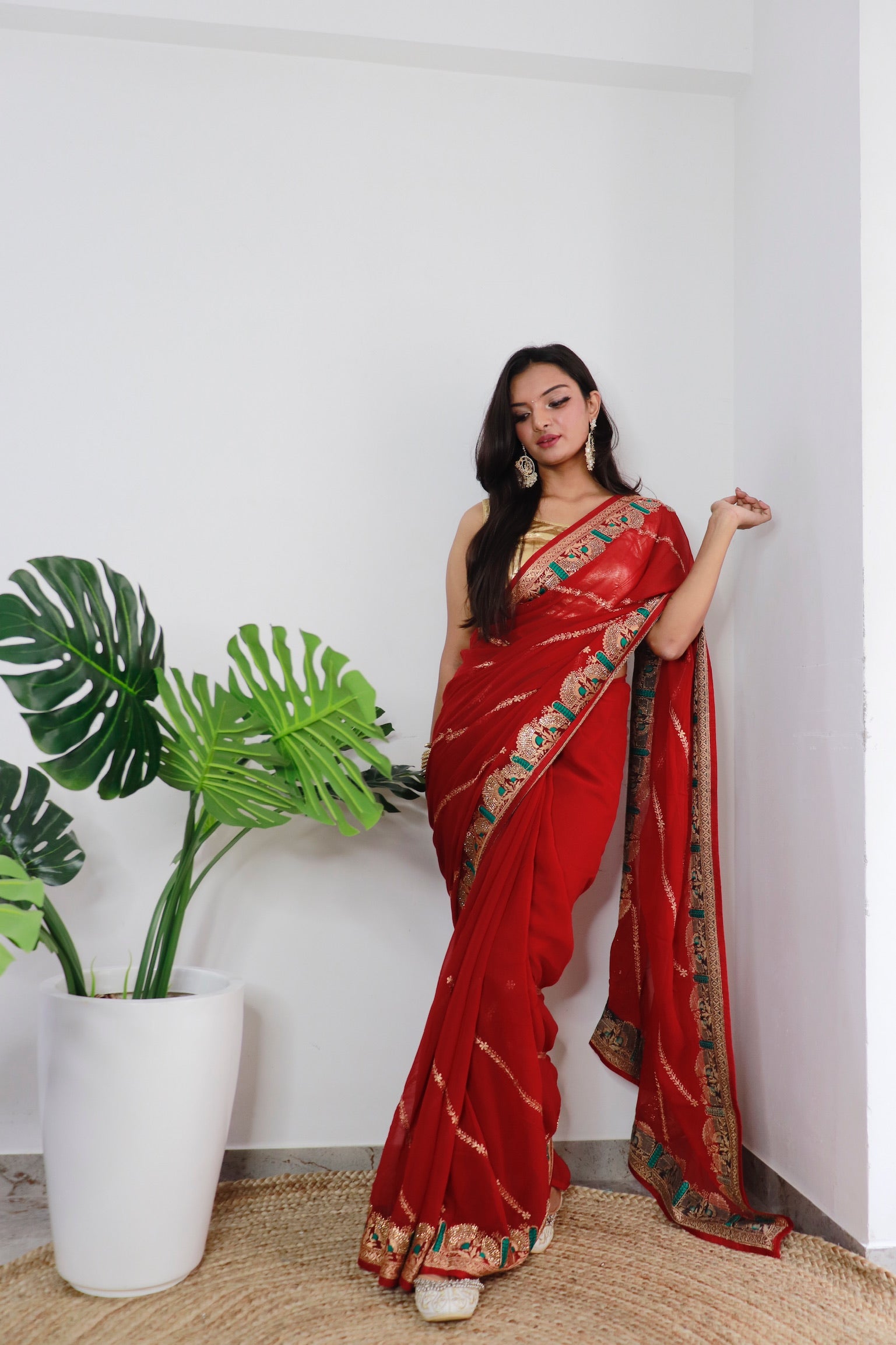 Red Georgette Saree With Satin Benglori Blouse