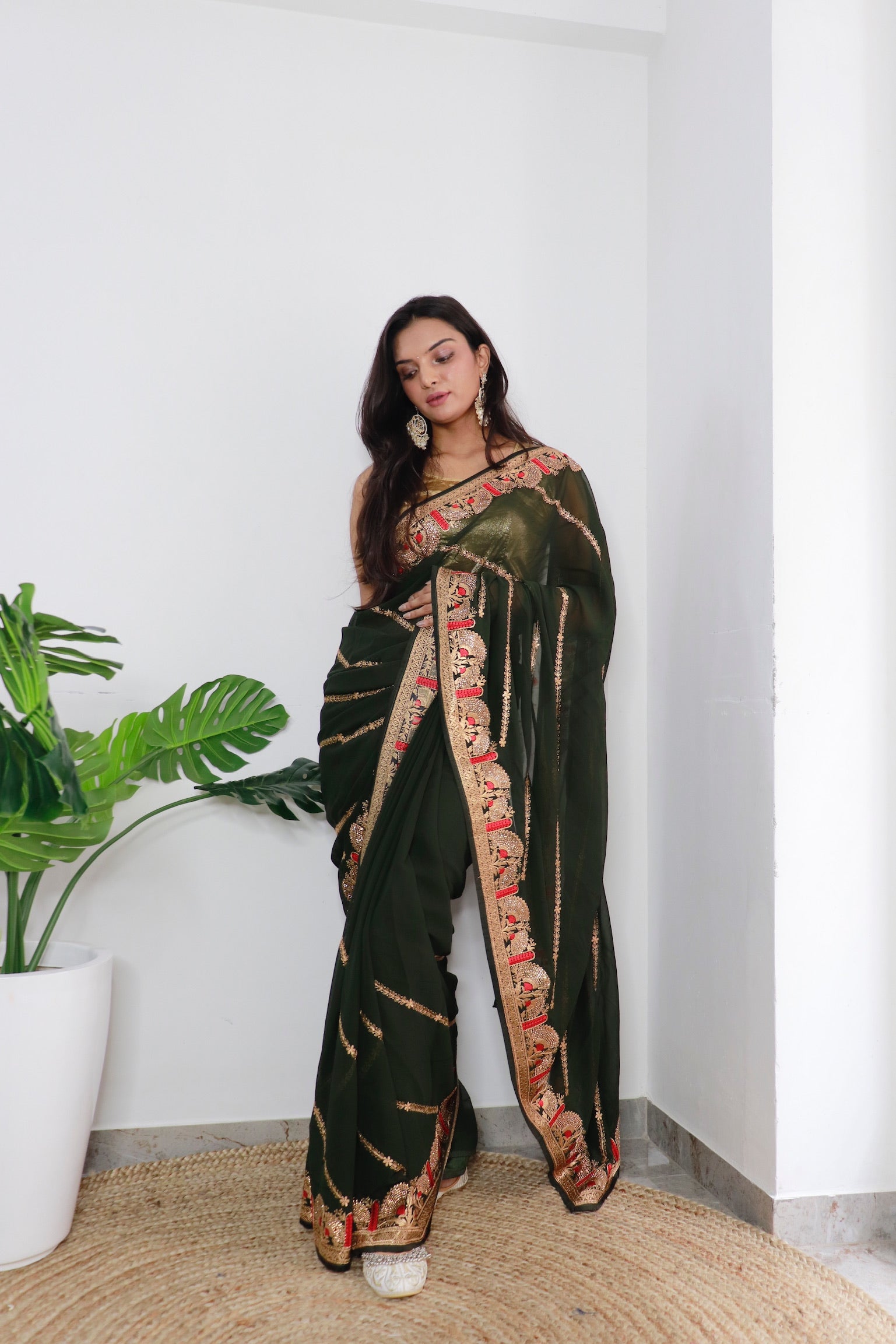 GREEN Georgette Saree With Satin Benglori Blouse