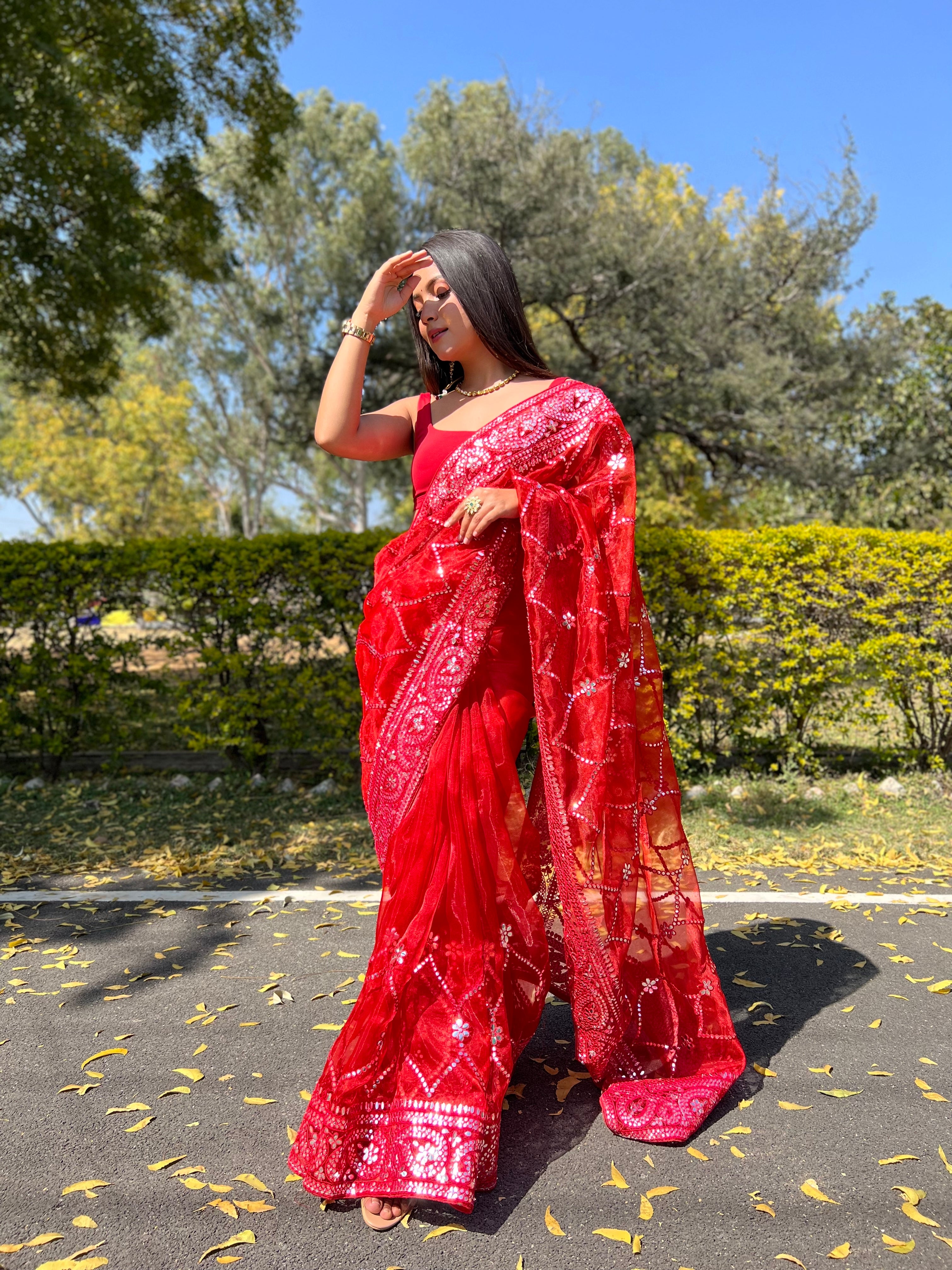 Red Organza Saree With Satin Benglori Blouse