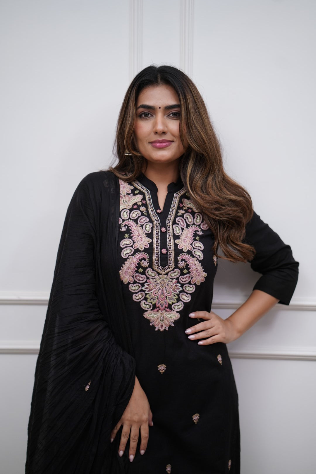 Black Women Embroidered Chanderi Silk Kurta Set