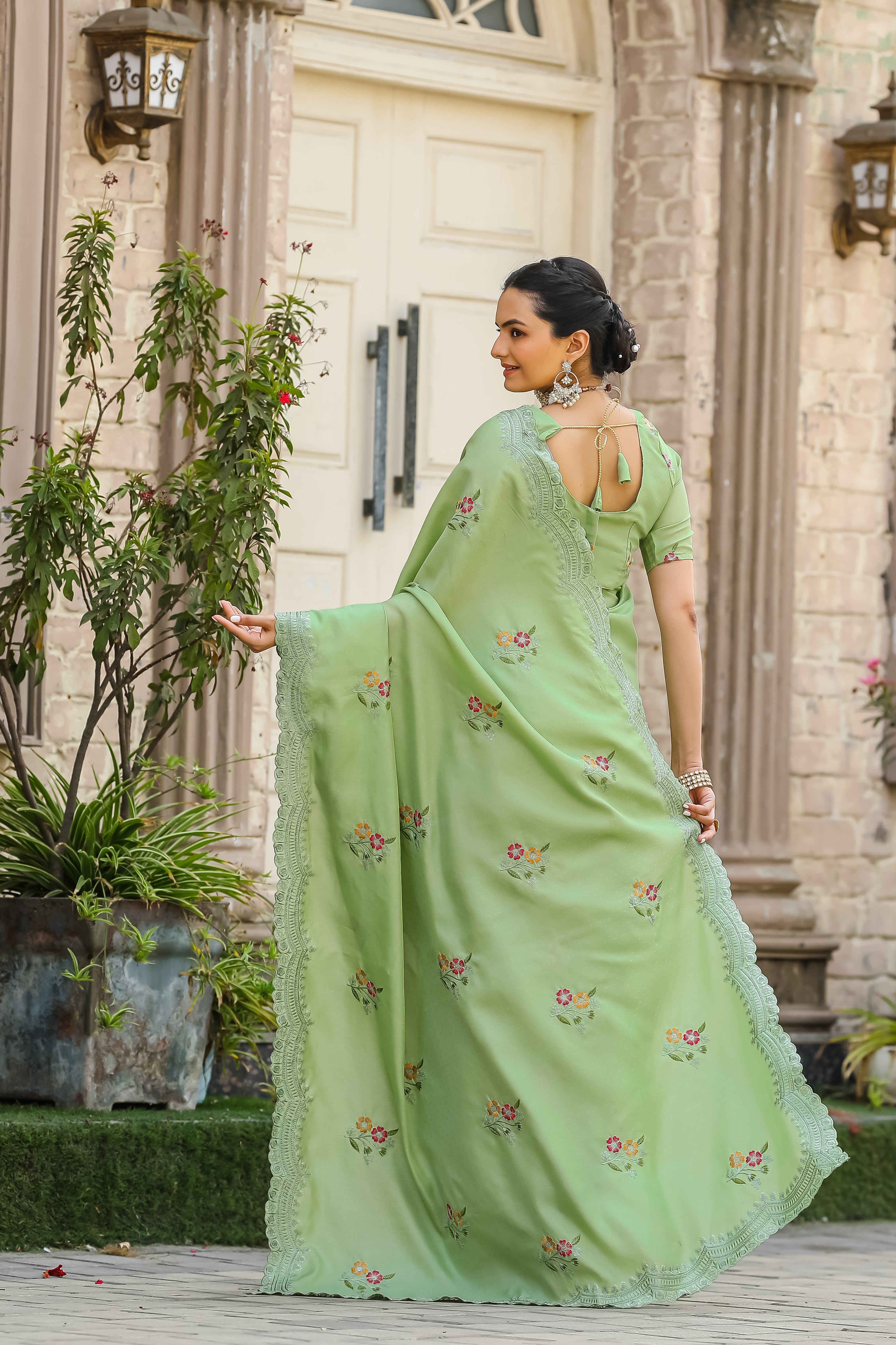 PISTA Tussar Cotton  Saree