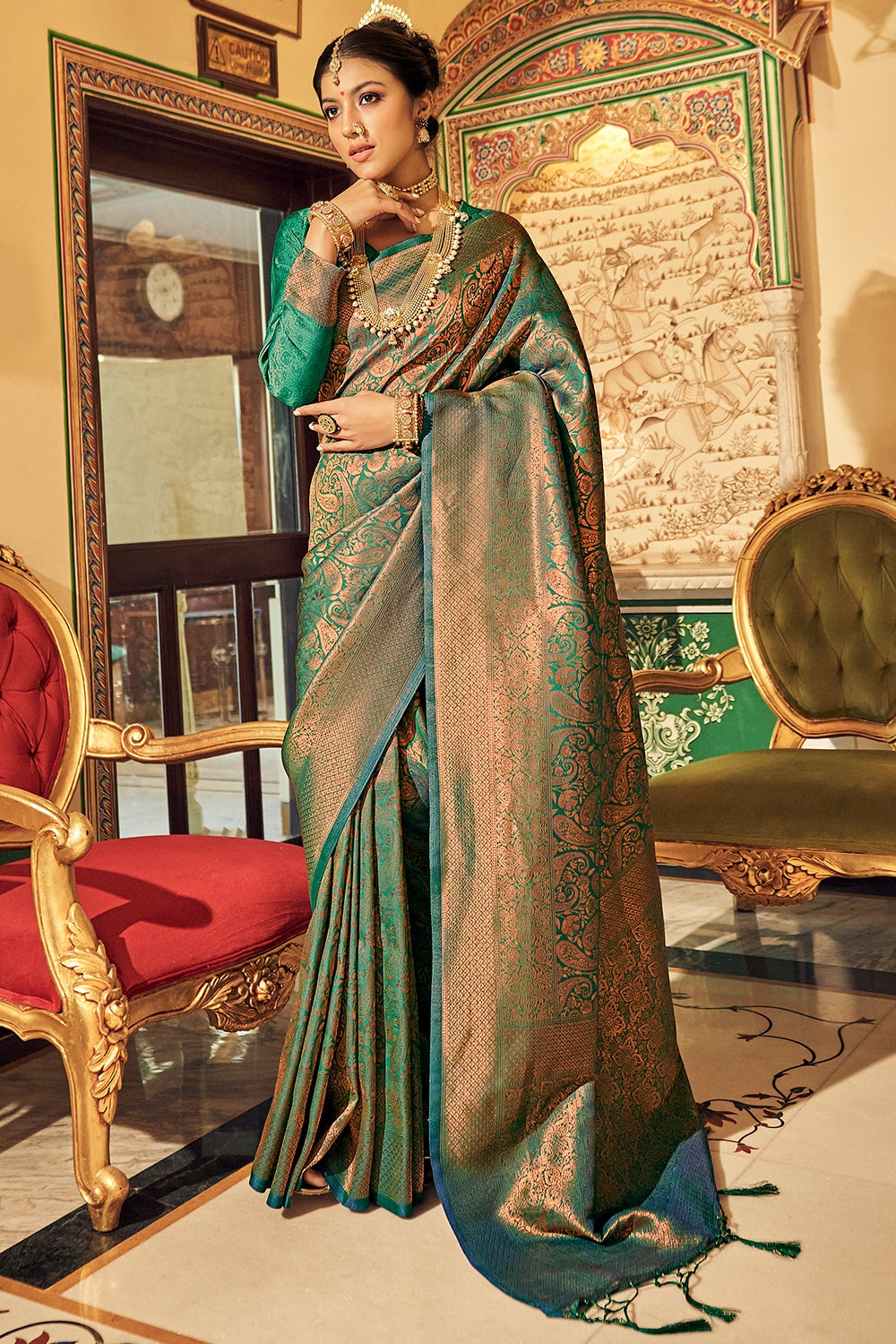 Green Soft Handloom Weaving silk with Copper Zari