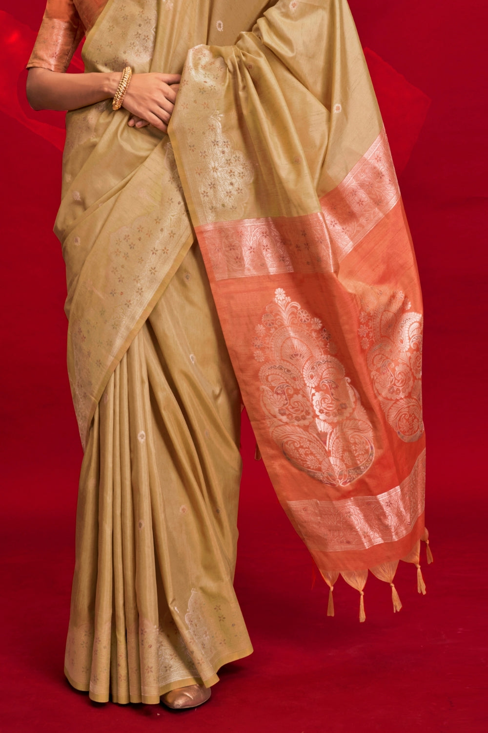 CREAM TUSSAR BANARASI SILK SAREE