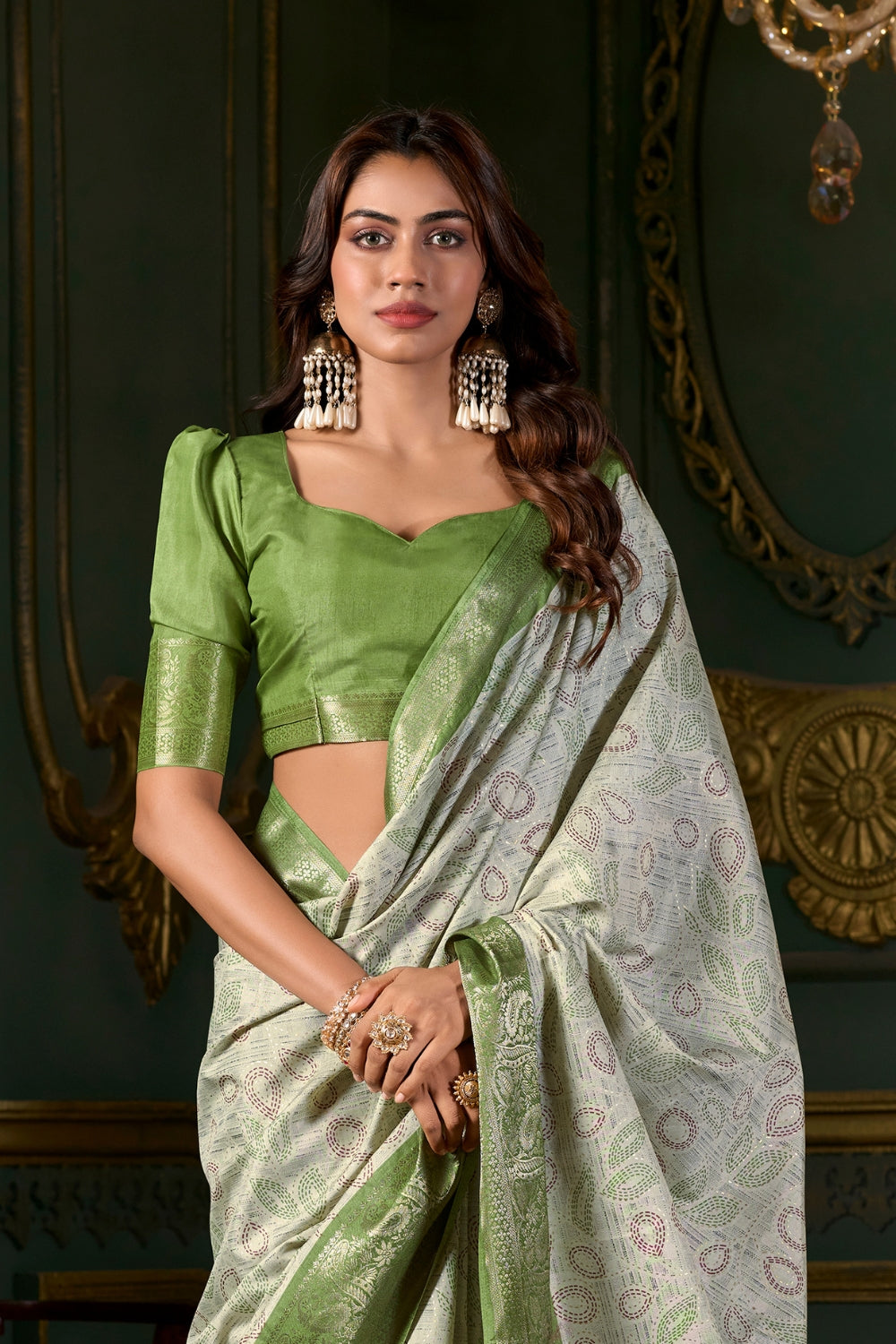 Green Soft Silk Fabric With Foil Print Saree