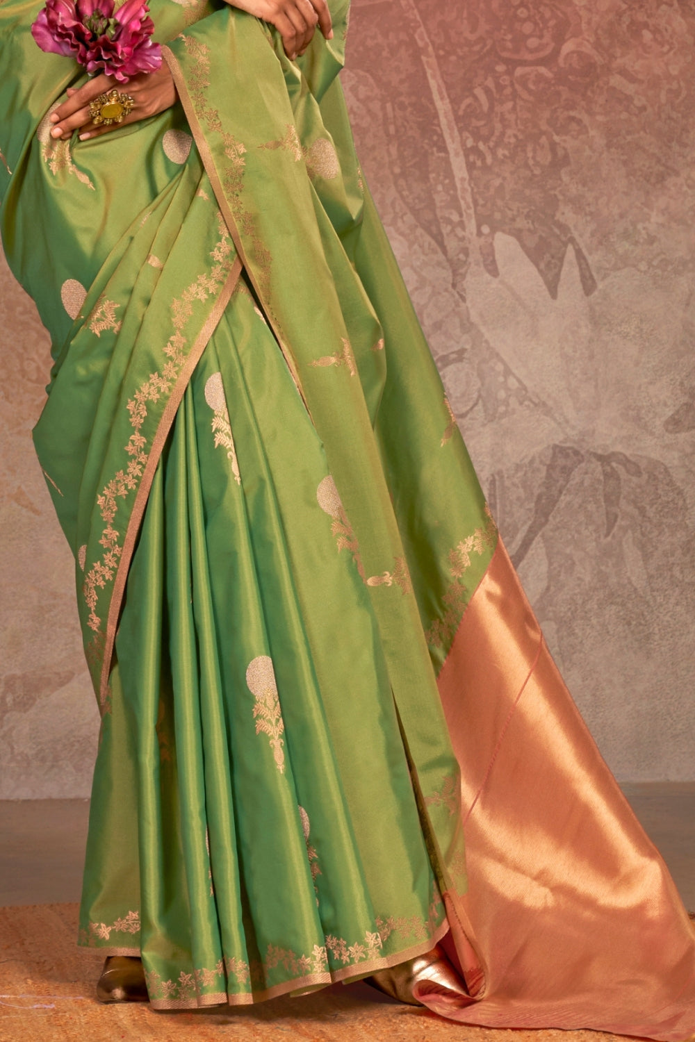 Green Handloom Weaving Silk Saree