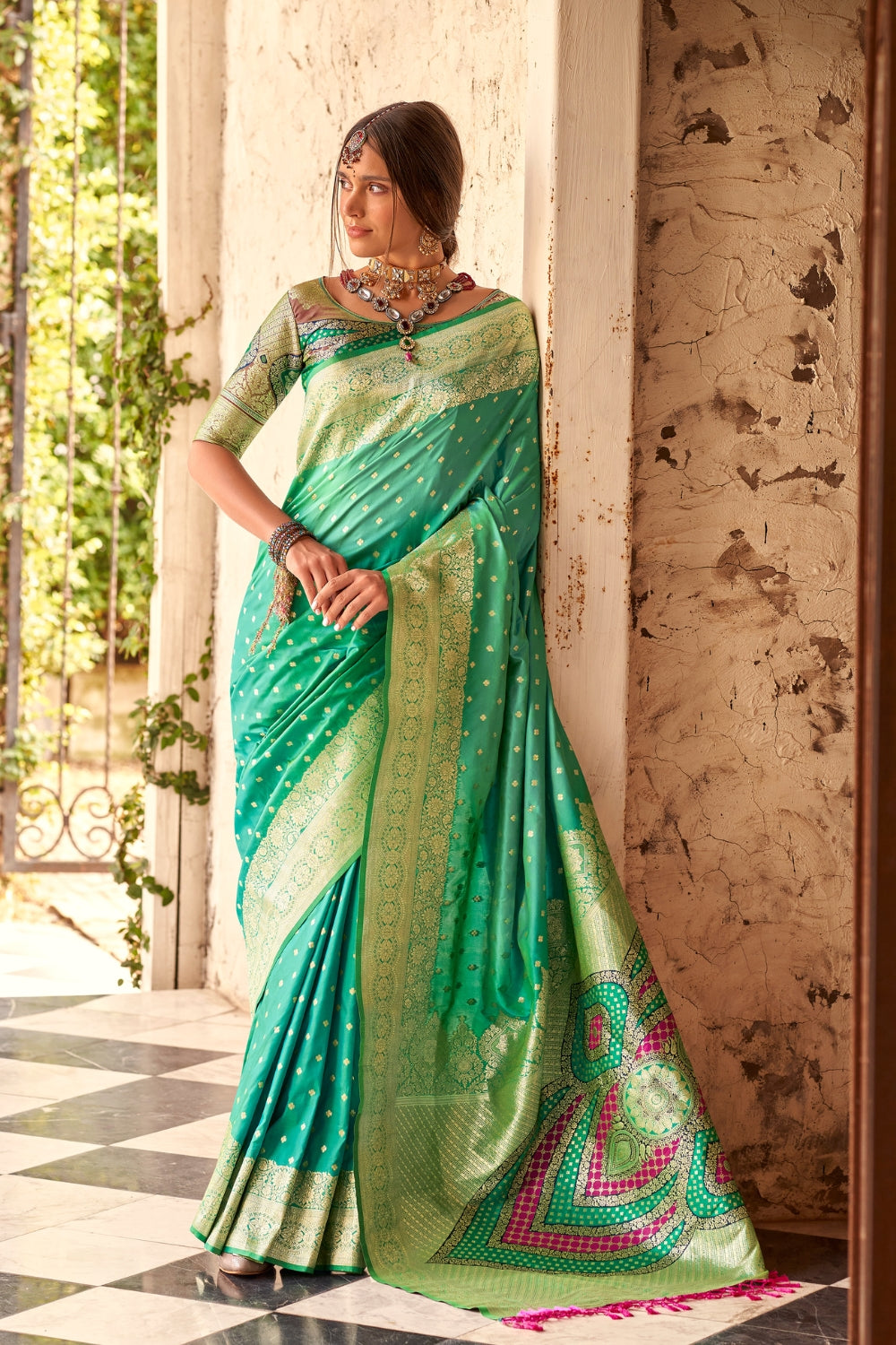 Green Soft Silk With Beautiful Border Weaving Saree