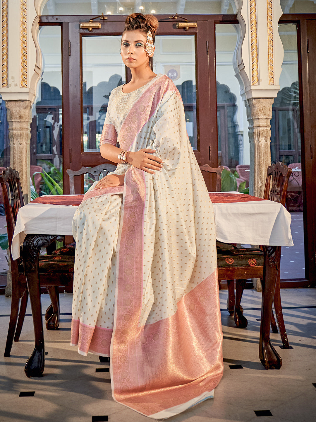 Pearl White Banarasi Silk Zari Weaving Saree