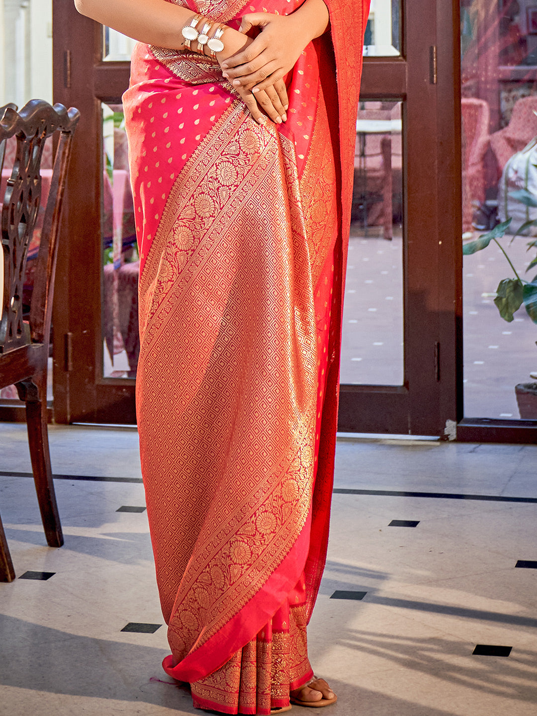 Pink Banarasi Silk Zari Weaving Saree