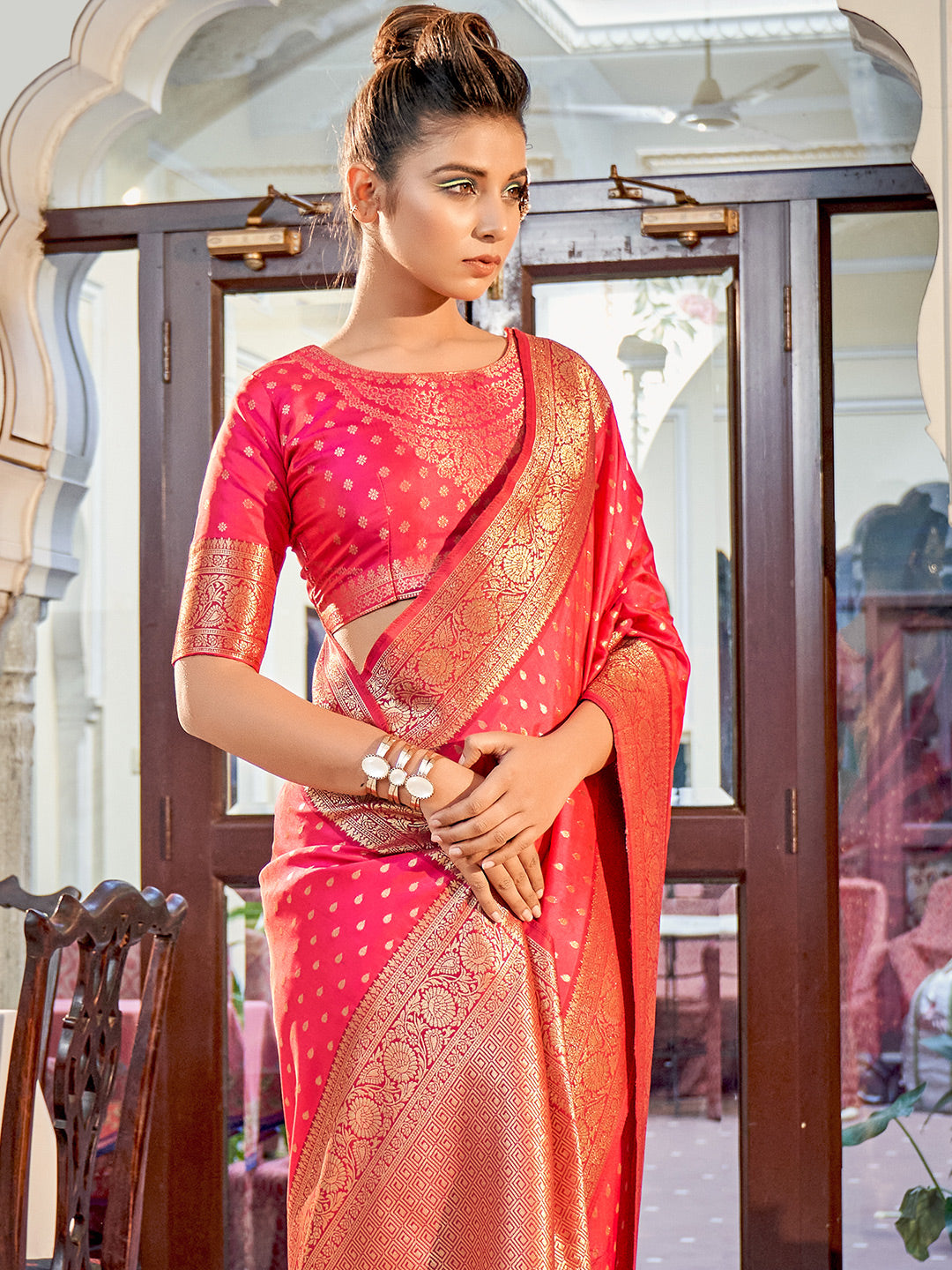 Pink Banarasi Silk Zari Weaving Saree