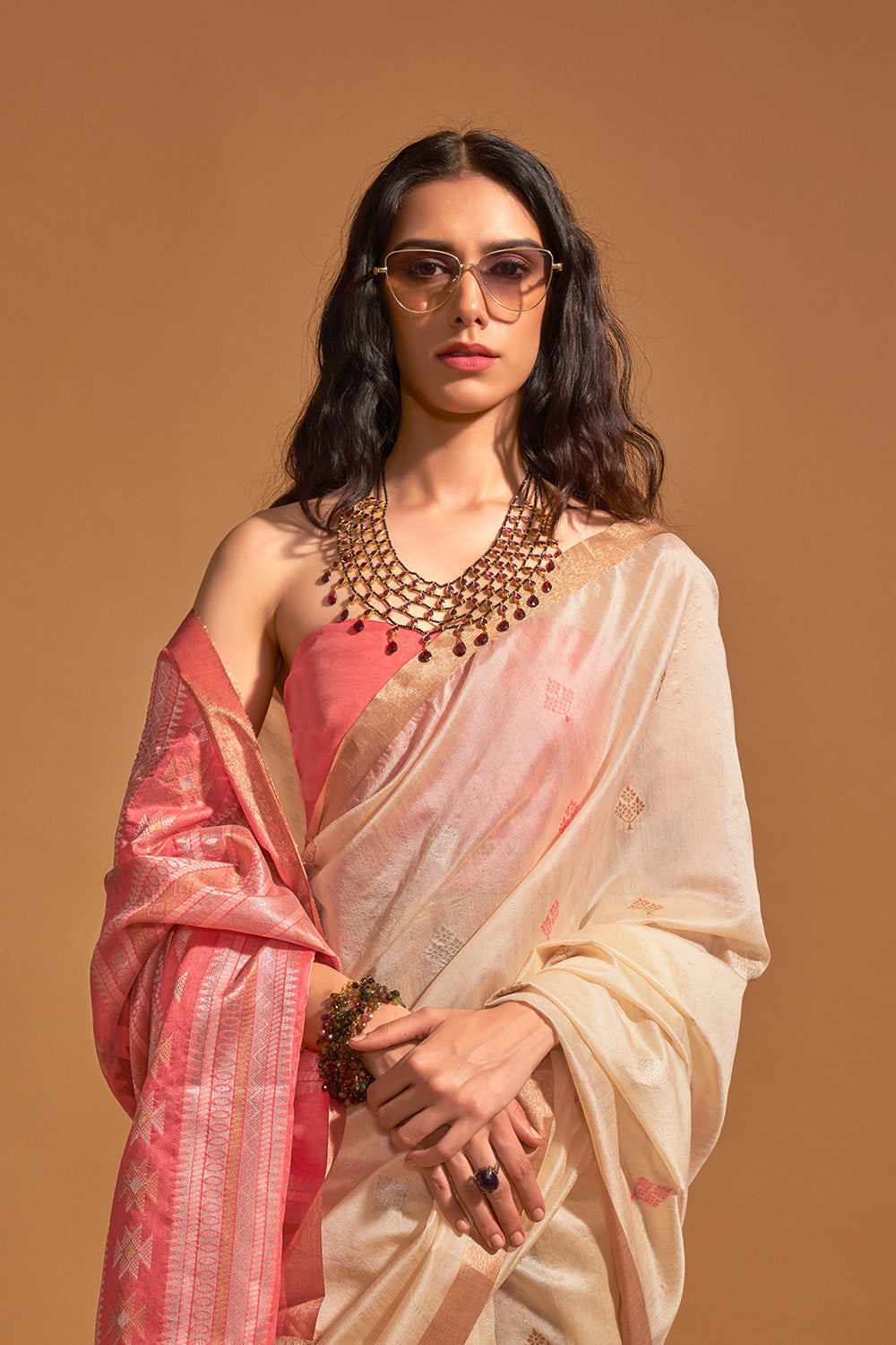 Off White Banarasi Silk Saree With Blouse Piece